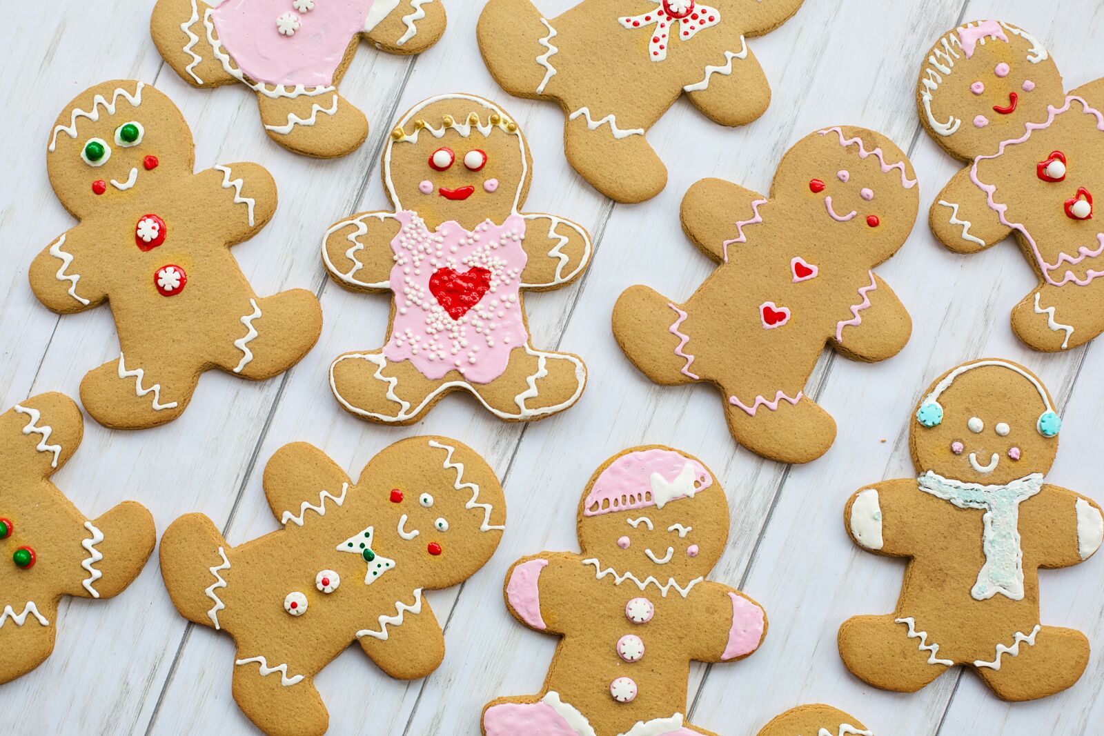 Canon EF 50mm F1.4 USM sample photo. Gingerbread men, women, cookies photography