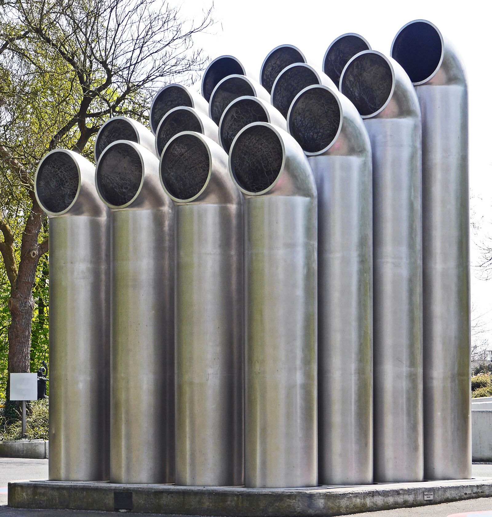 Panasonic Lumix DMC-GH3 sample photo. Tube sculpture, art most photography
