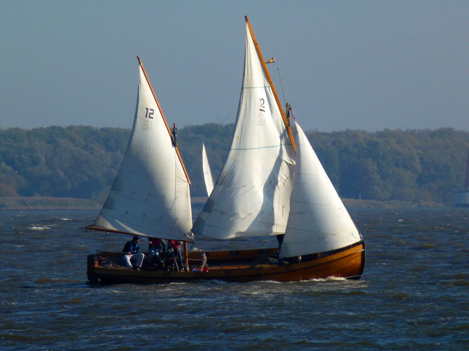 Leica V-Lux 30 / Panasonic Lumix DMC-TZ22 sample photo. Elbe, maritime, sailing vessel photography