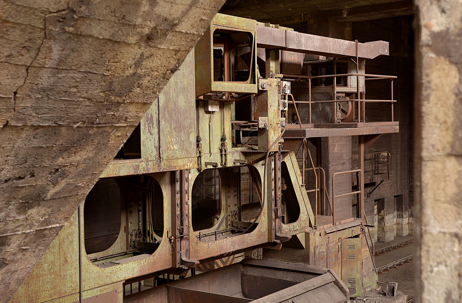 Nikon D5200 sample photo. Old, architecture, abandoned photography