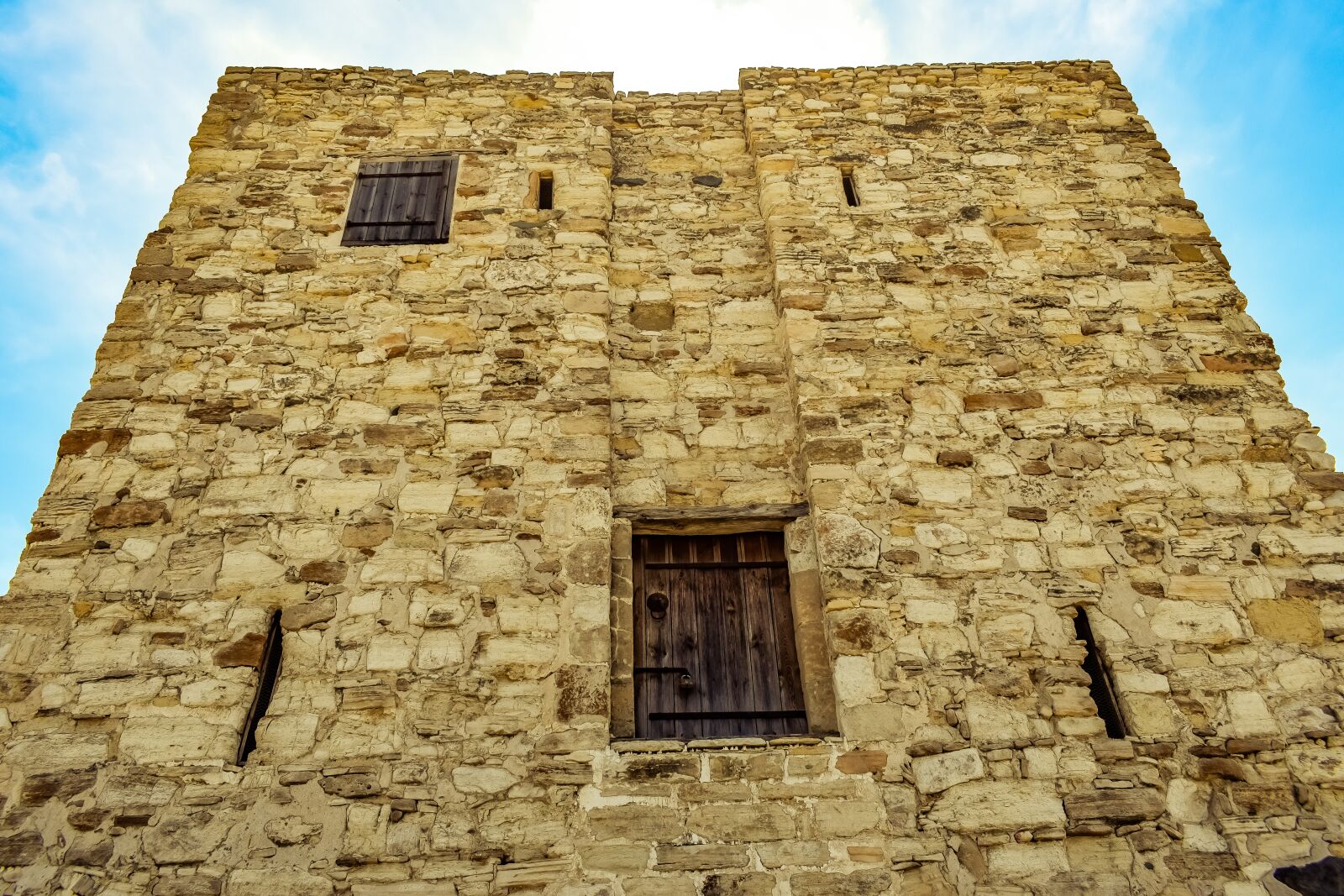 Nikon D3300 sample photo. Wall, windows, cyprus photography