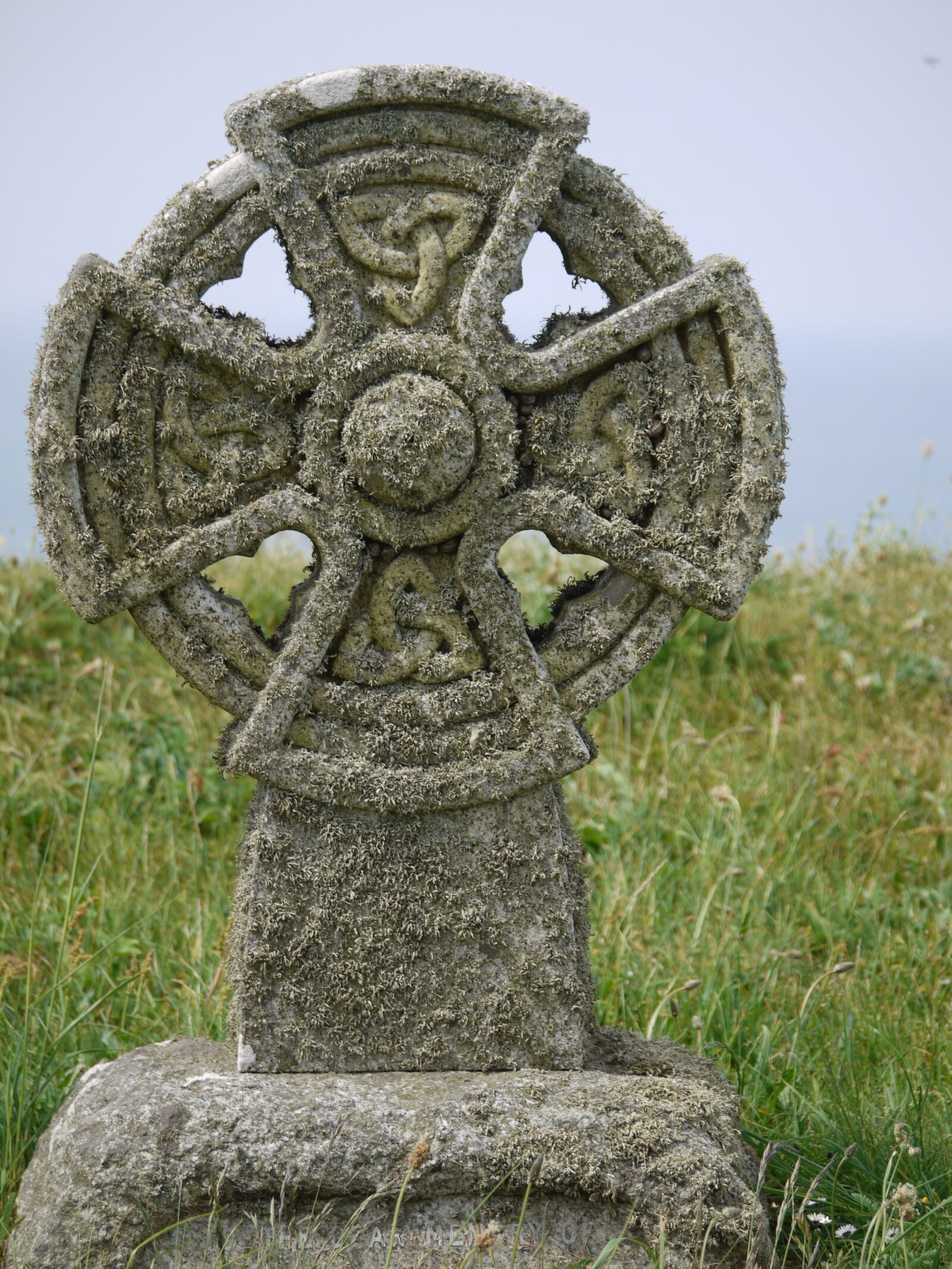 Panasonic Lumix DMC-G1 sample photo. Celtic cross, 19, century photography