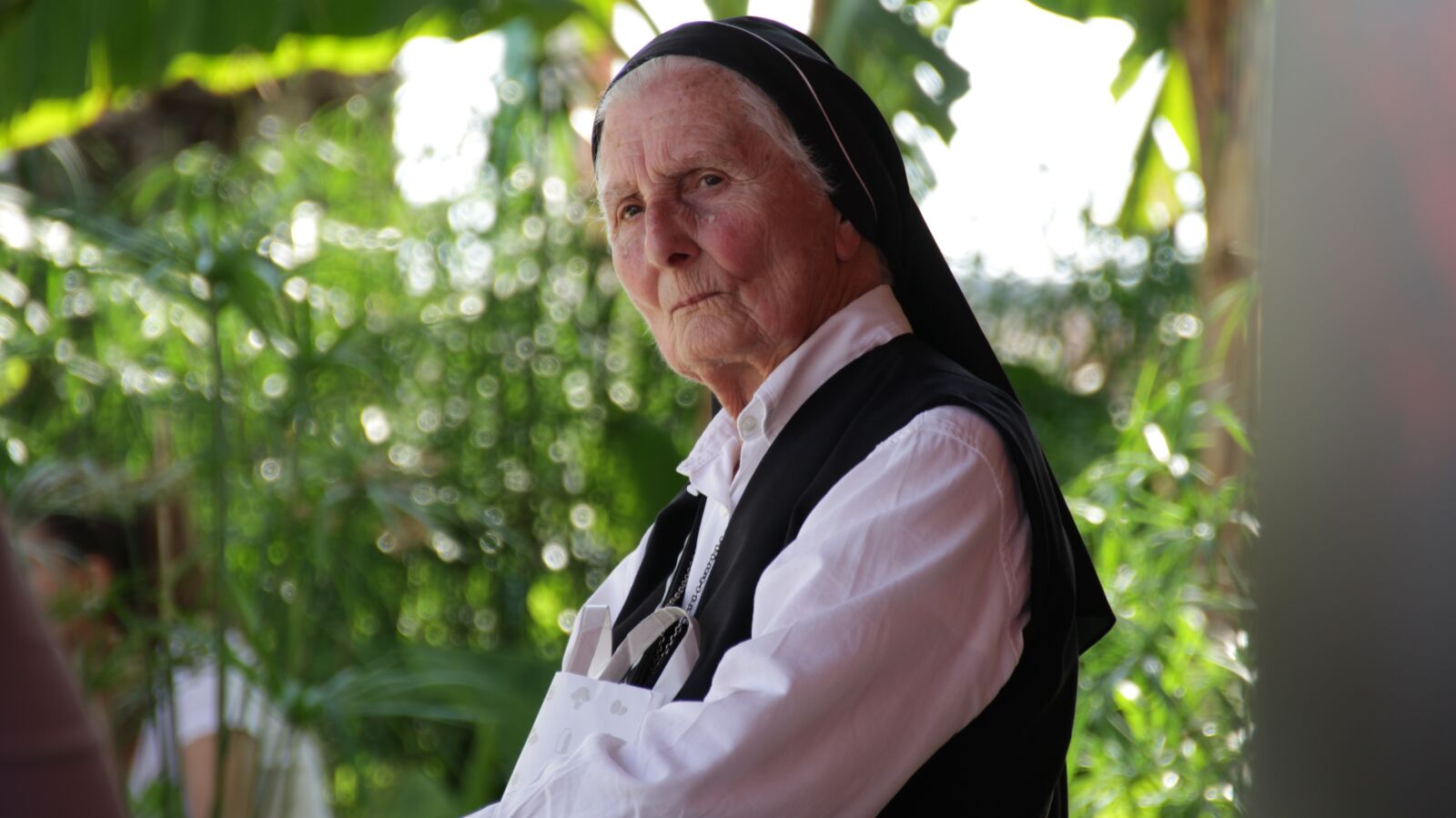 Canon EOS 60D sample photo. Grandma, elderly, old photography