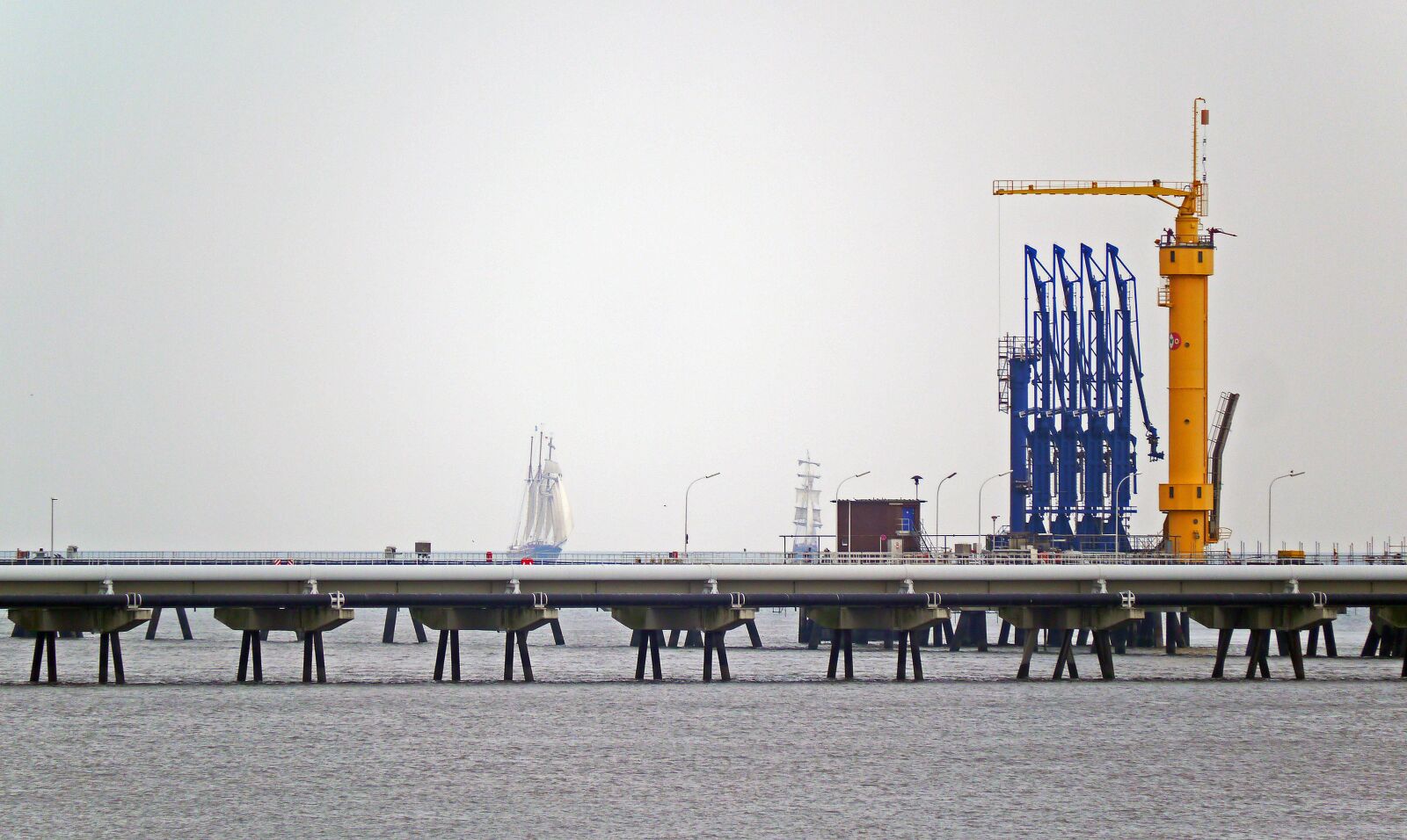 Panasonic Lumix DMC-G3 sample photo. Oil port, sea bridge photography