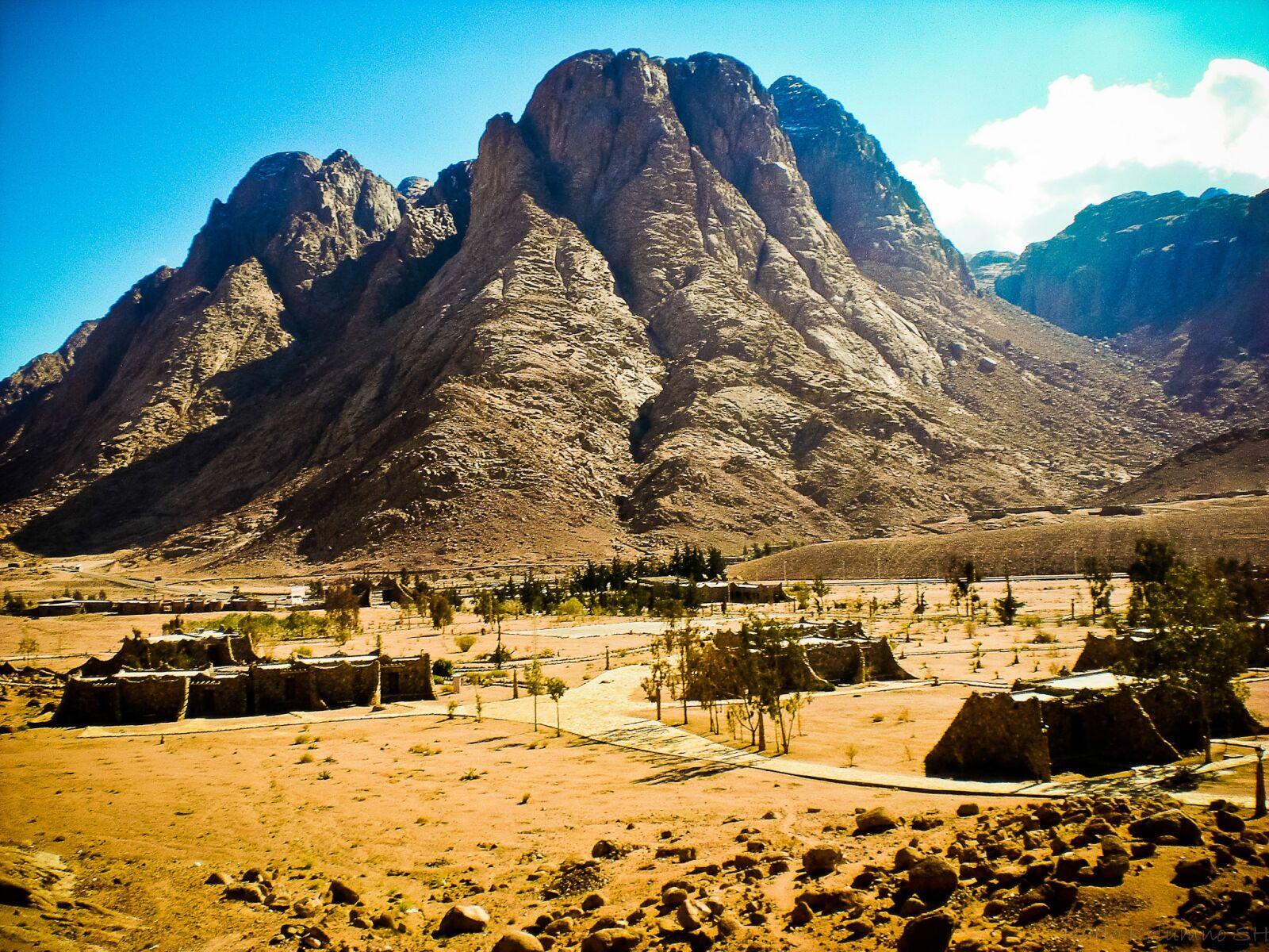 CASIO EX-Z80 sample photo. Egypt, mountains, rock photography