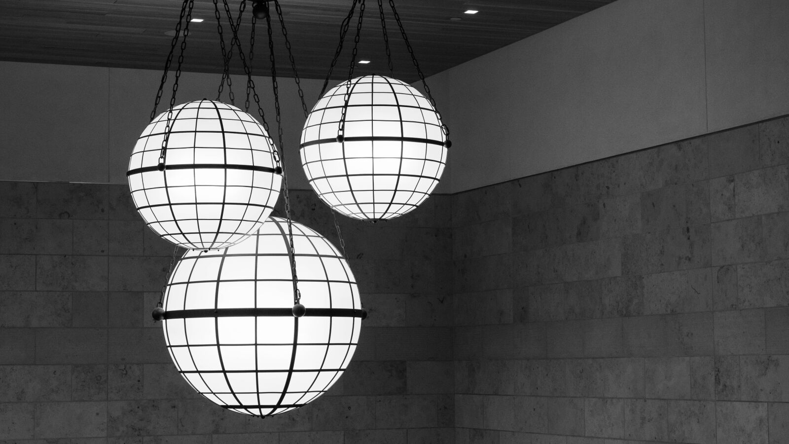 E 50mm F1.8 OSS sample photo. Lights, shapes, circle photography