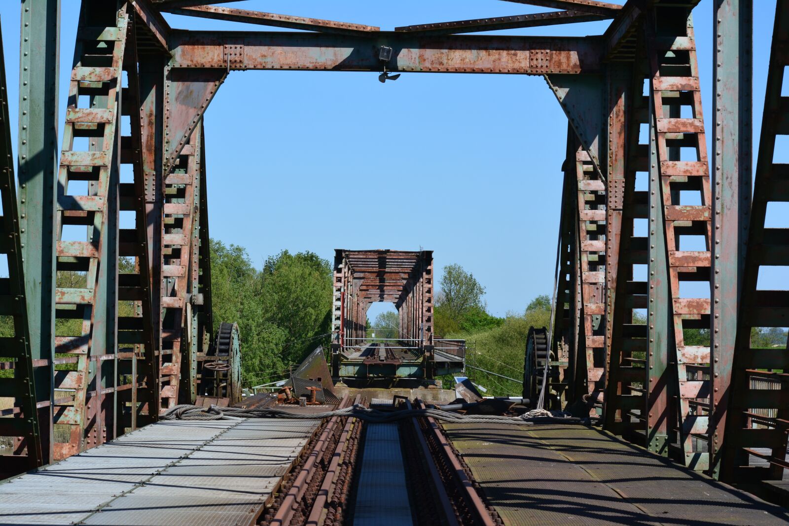 Nikon D5200 sample photo. Fries bridge, weener, railway photography