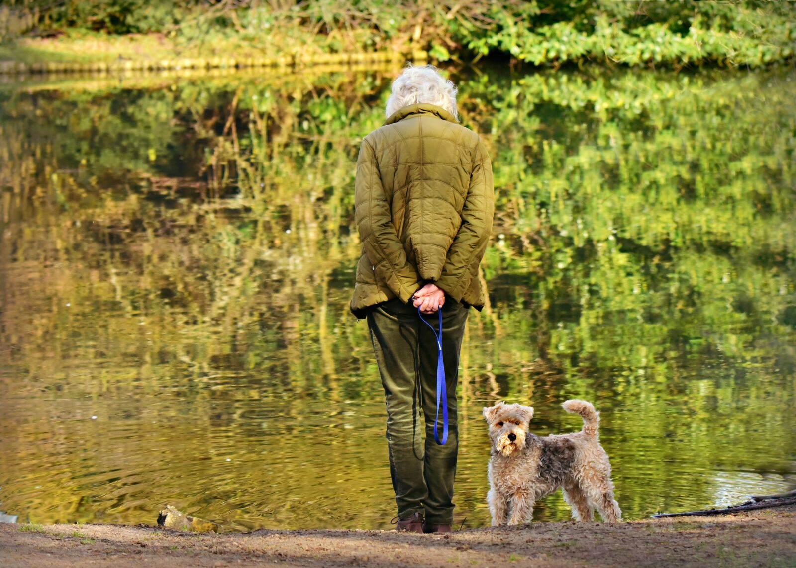 Nikon D750 sample photo. Woman, elderly, standing photography