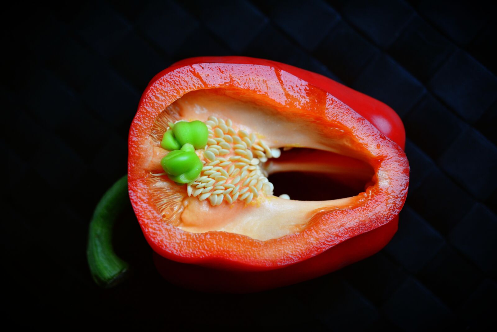 Nikon D5200 sample photo. Paprika, vegetables, red pepper photography
