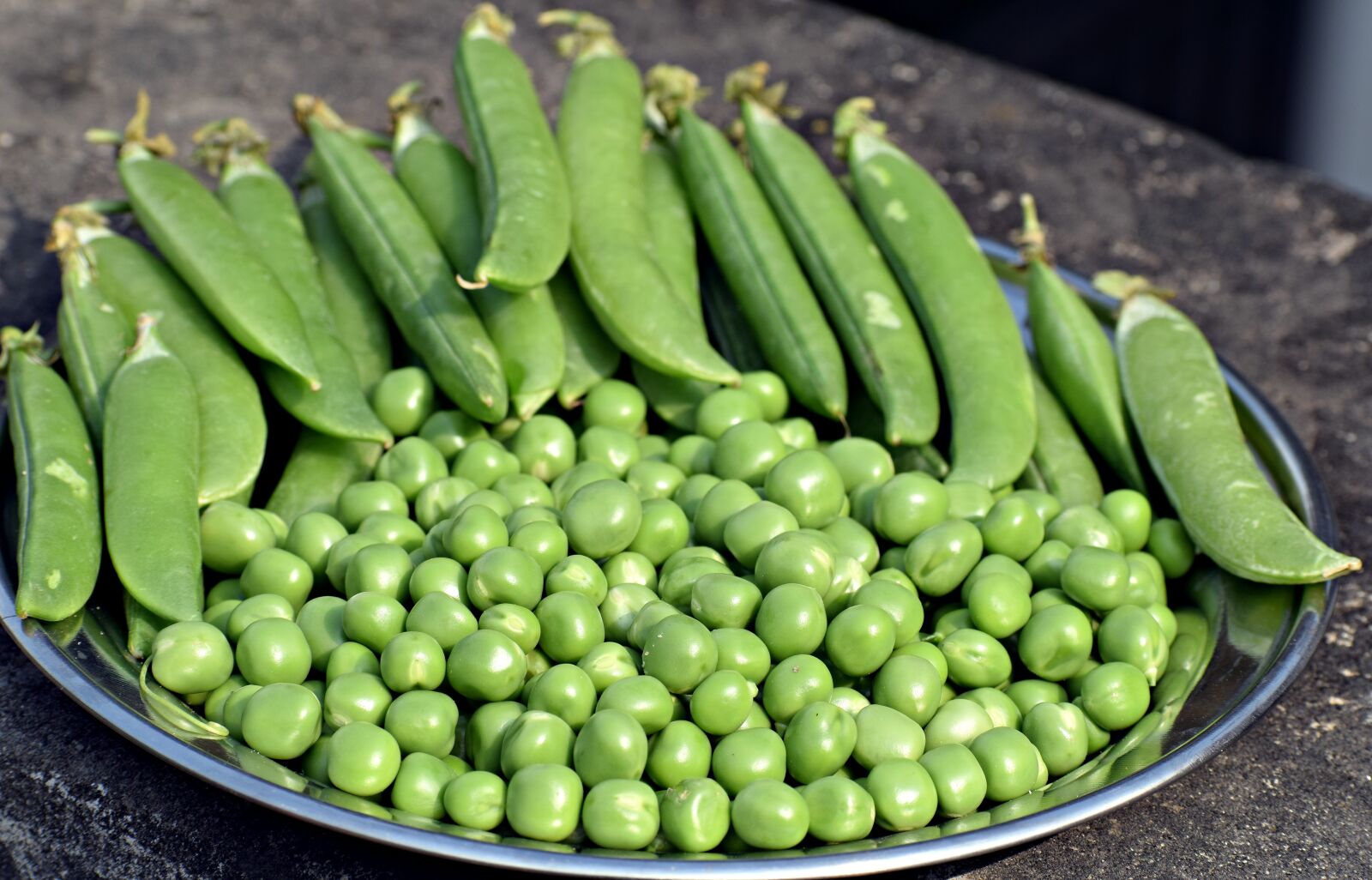 Nikon D3300 sample photo. Peas, vegetable, green photography