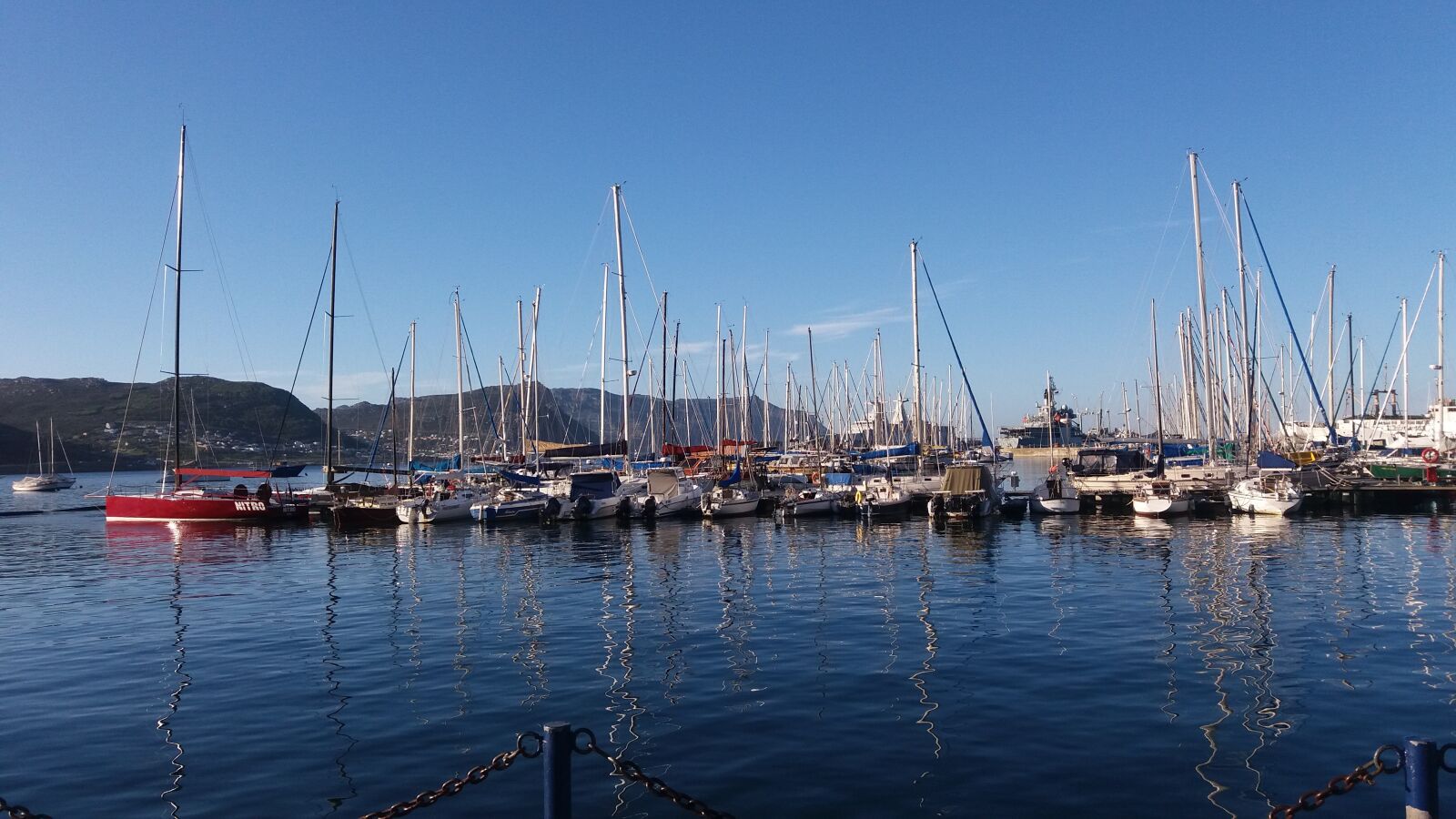 Samsung Galaxy J5 sample photo. Yachts, harbor, water photography