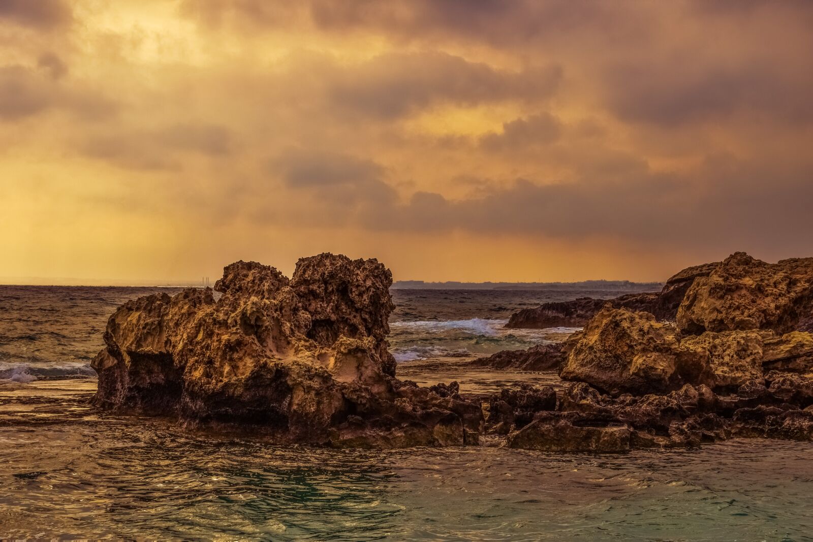 Nikon D3300 sample photo. Rocky coast, sea, afternoon photography
