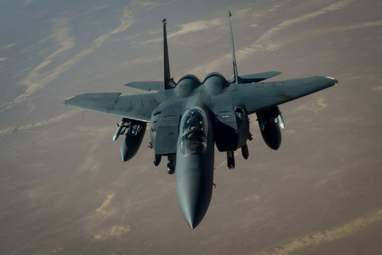 Nikon D4 sample photo. F-15e, strike eagle, refueling photography