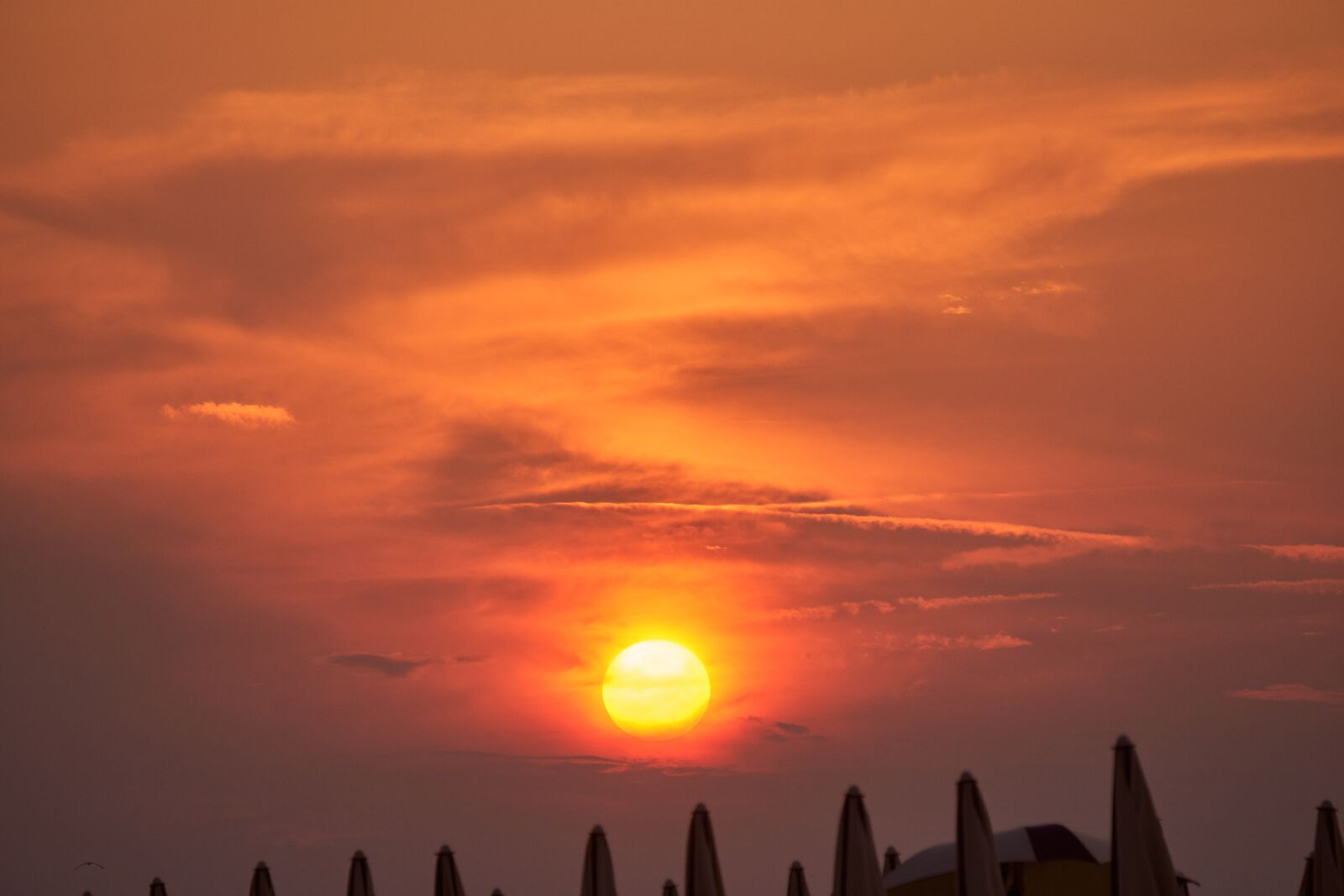 Sony E 55-210mm F4.5-6.3 OSS sample photo. Sunset, afterglow, fireball photography