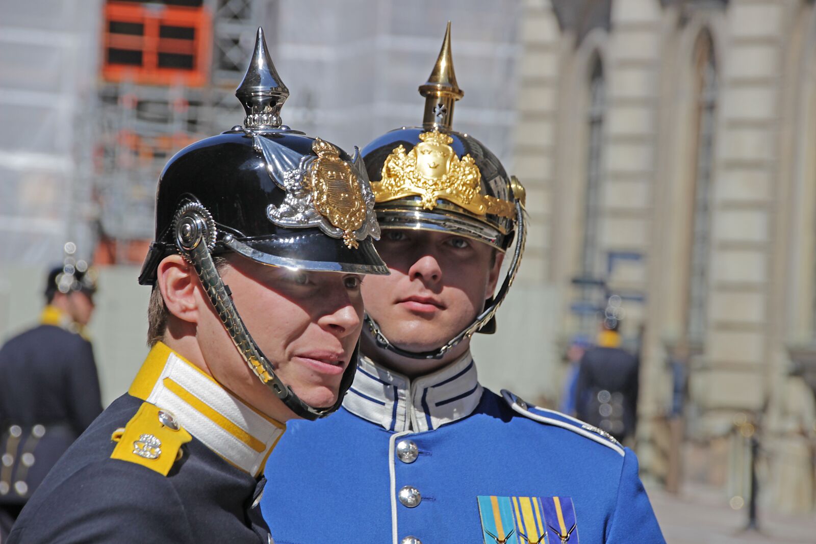 Canon EOS 600D (Rebel EOS T3i / EOS Kiss X5) sample photo. Stockholm, royal guard, portrait photography