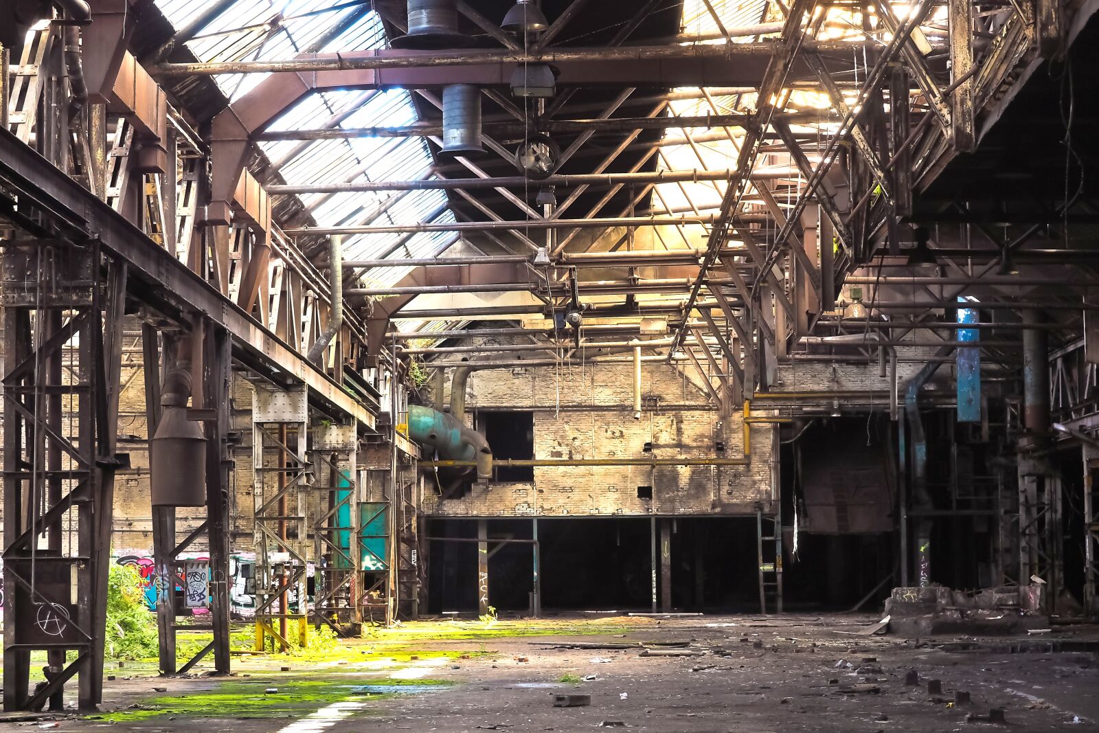 Olympus OM-D E-M10 sample photo. Lost places, rooms, abandoned photography