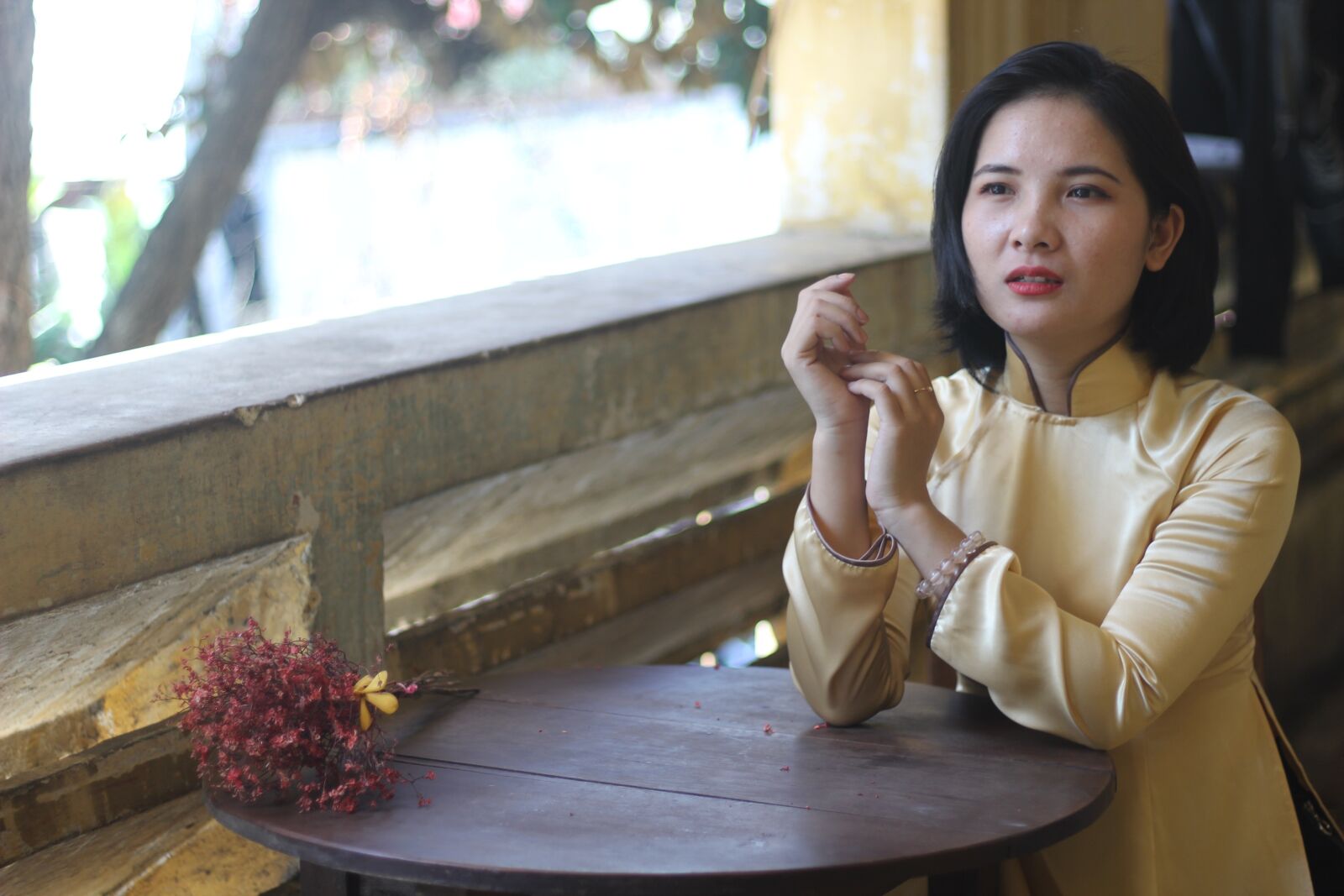 Canon EOS 1300D (EOS Rebel T6 / EOS Kiss X80) + Canon EF 50mm F1.8 STM sample photo. Vietnamese, vietnam, asia photography
