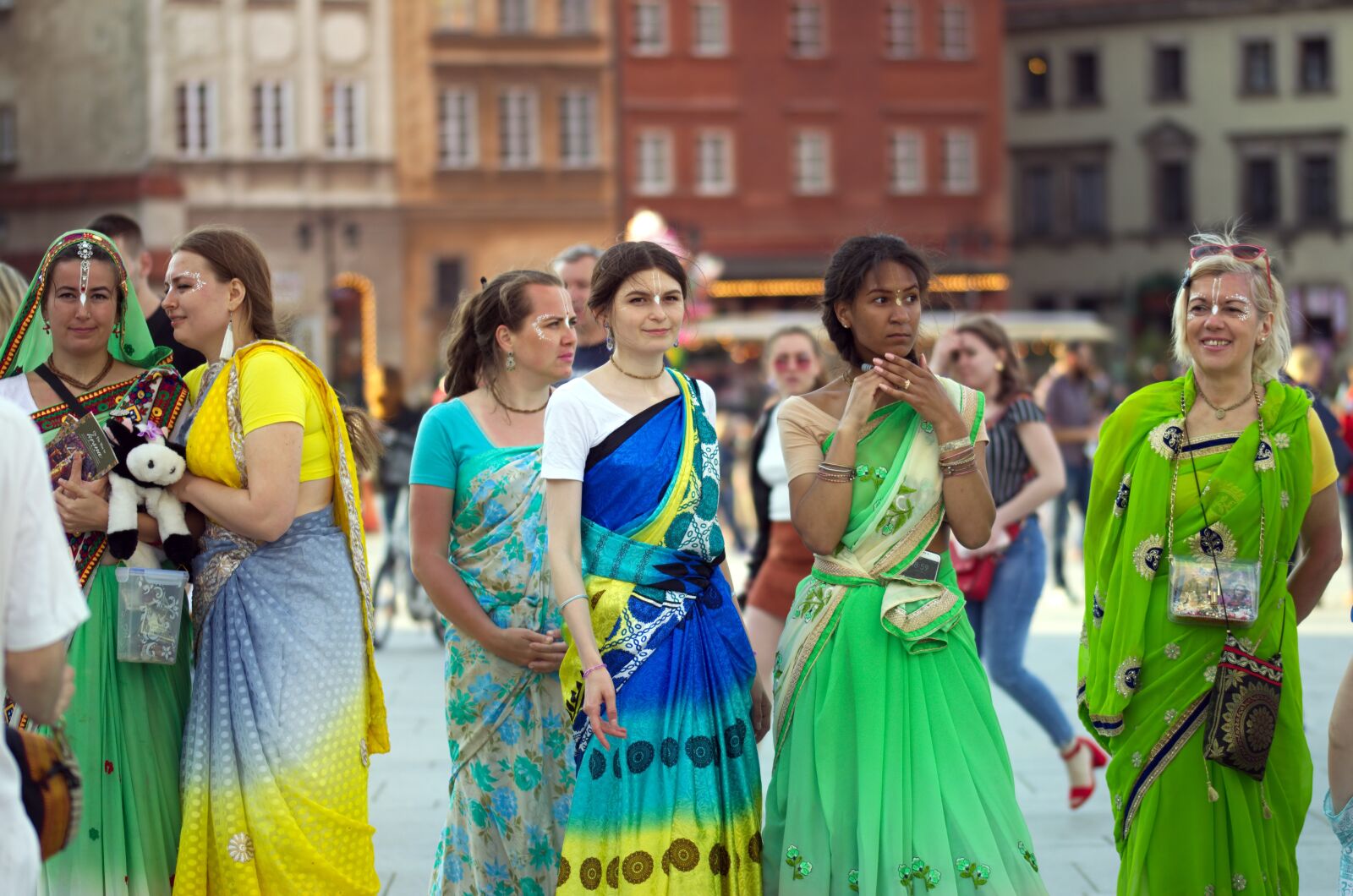 Nikon D5100 sample photo. People, women, costumes photography