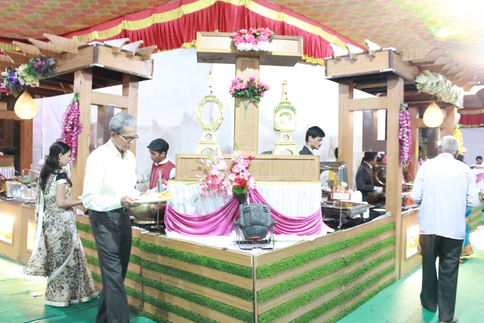 Canon EOS 700D (EOS Rebel T5i / EOS Kiss X7i) sample photo. Deshpande, catering, services photography