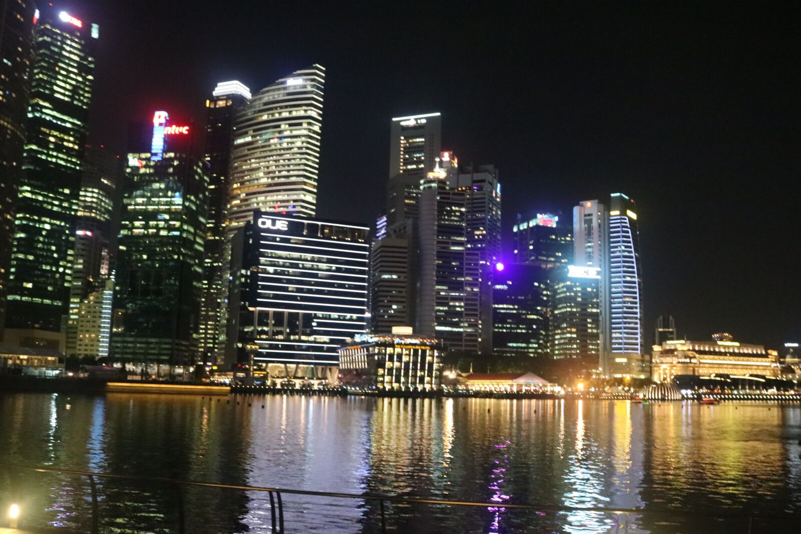 Canon EOS 750D (EOS Rebel T6i / EOS Kiss X8i) sample photo. Night, light, come photography