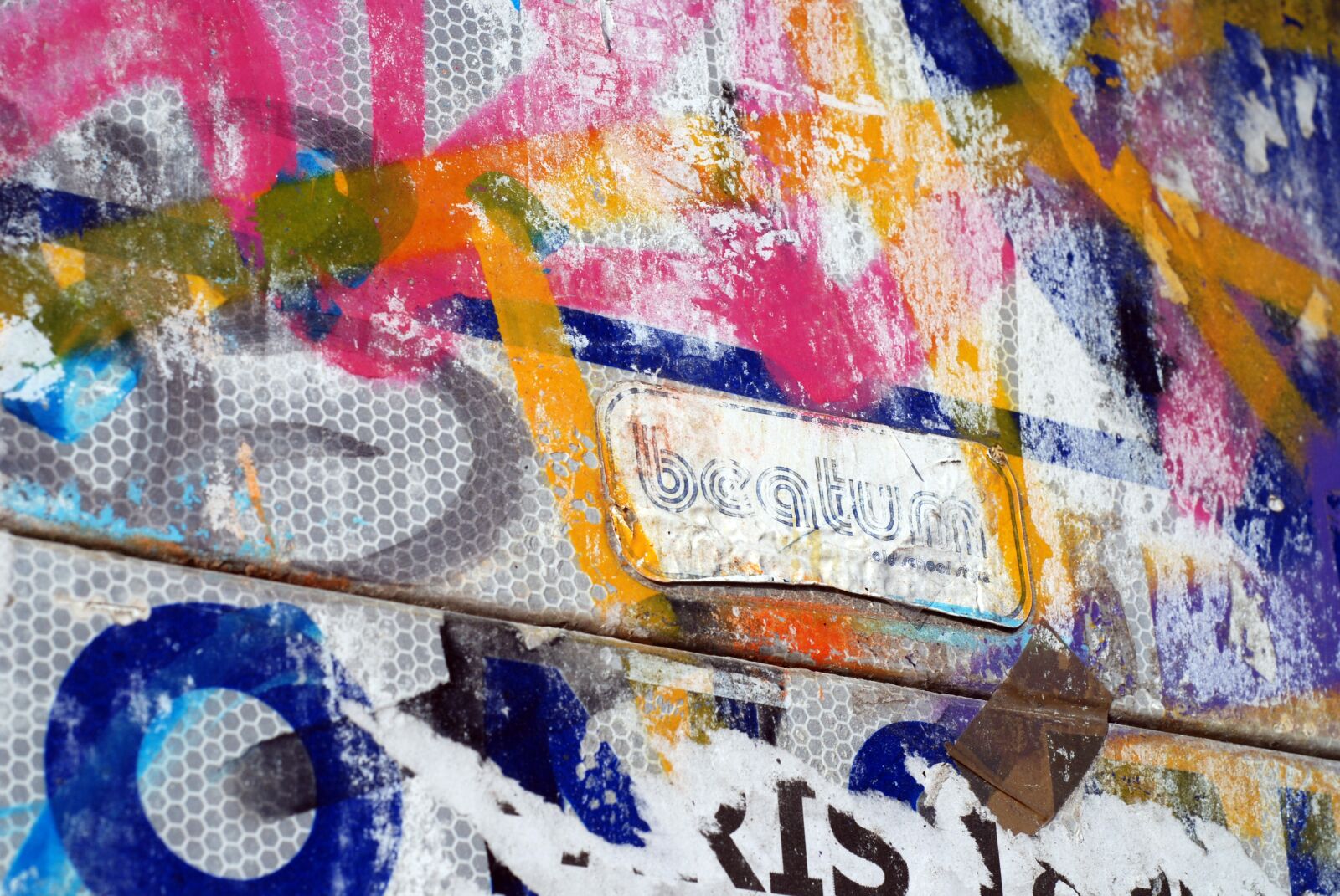 Nikon D80 sample photo. Posters, colors, graffiti photography