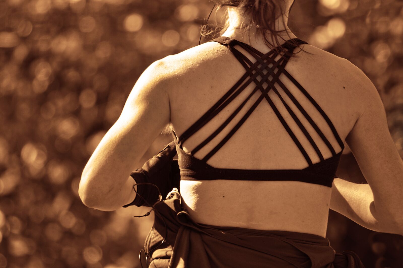 Nikon D90 sample photo. Back, arm, shoulder photography