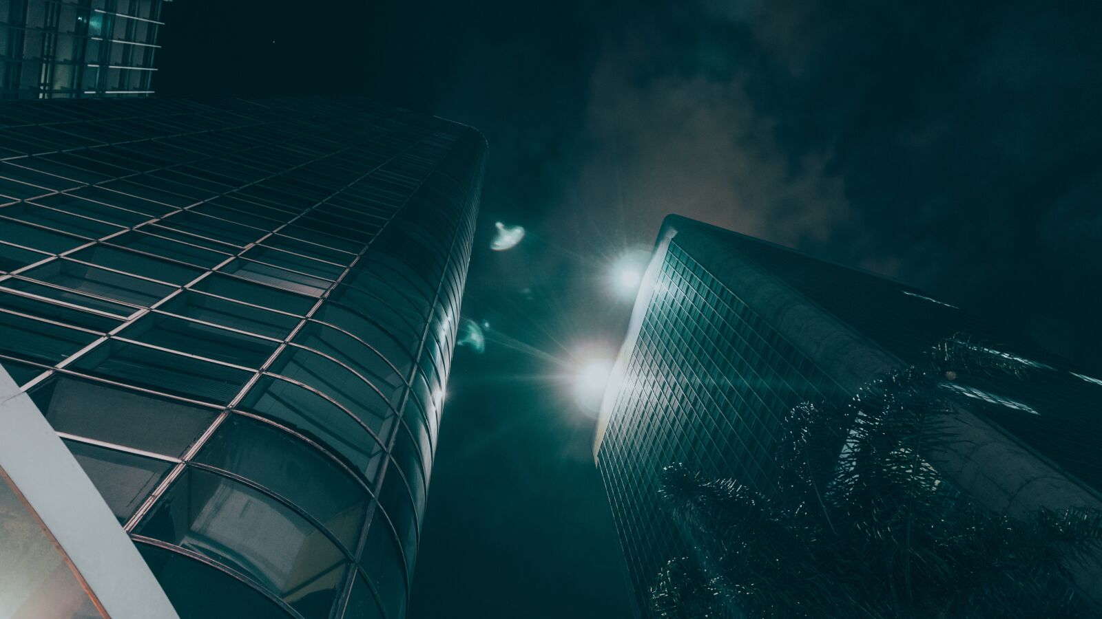 Sony a6300 sample photo. Dark, night, architecture photography