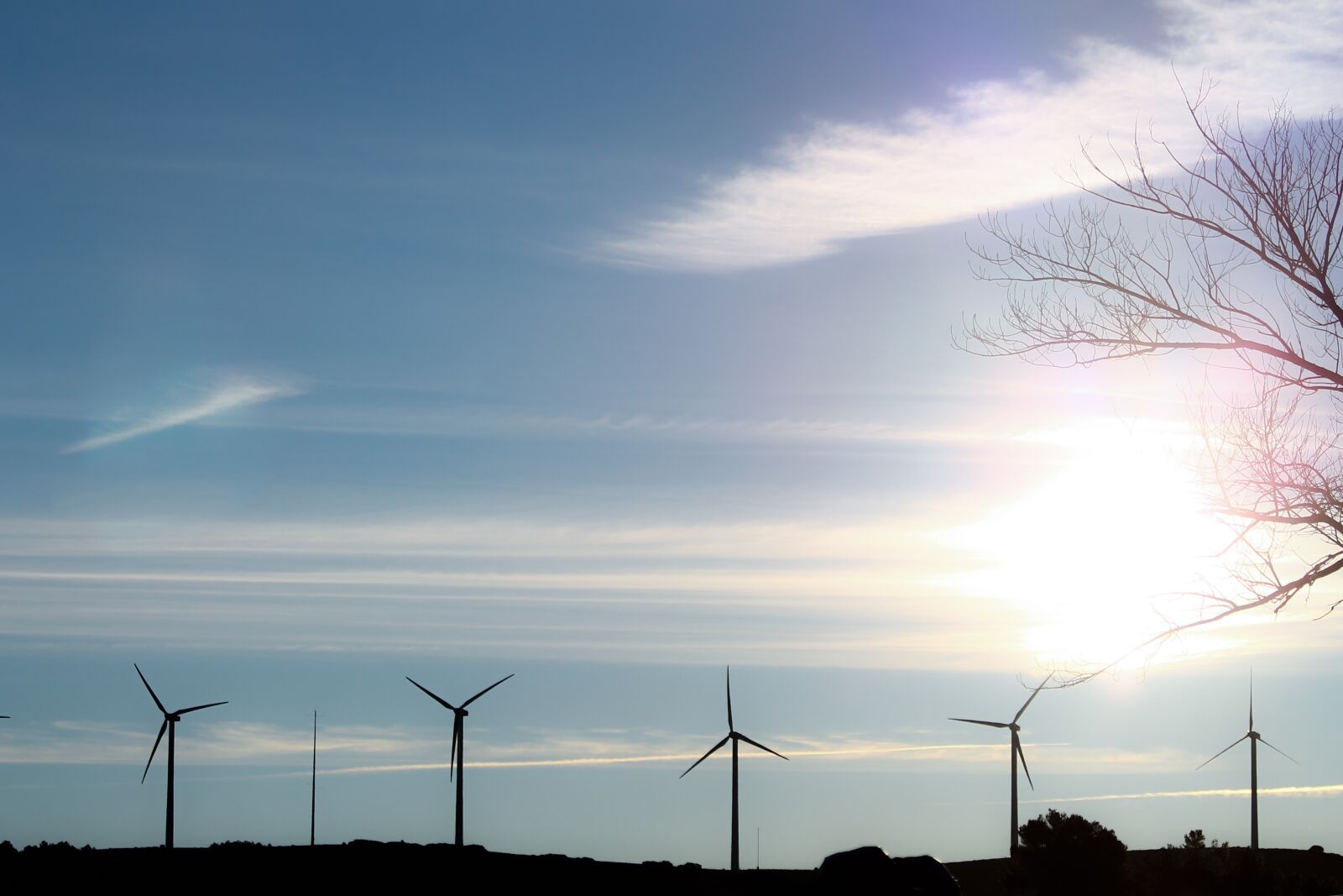 Canon EF 70-300mm F4-5.6 IS USM sample photo. Electricity, wind, windmill photography