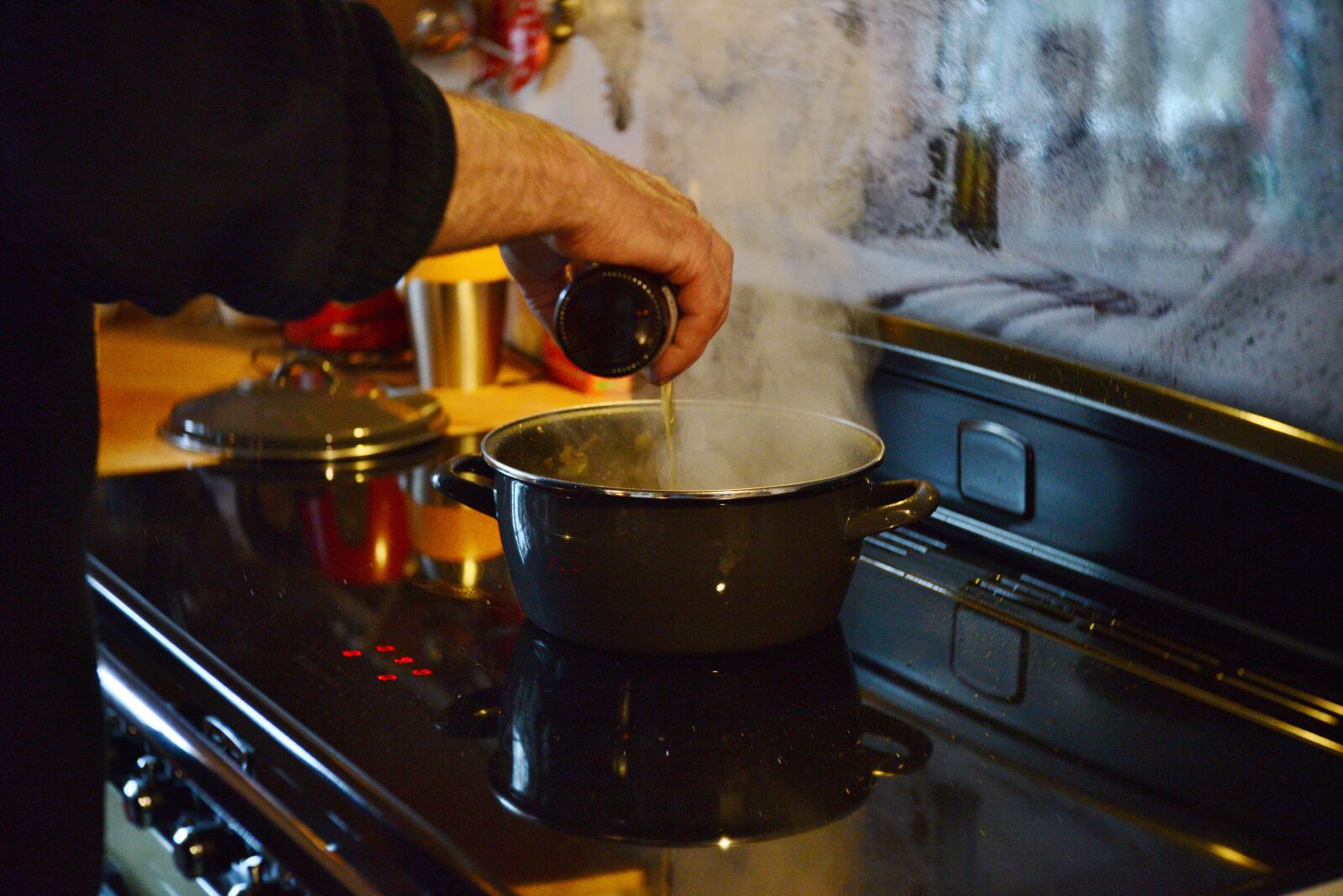 Nikon D600 sample photo. Cooking, stew, stove photography