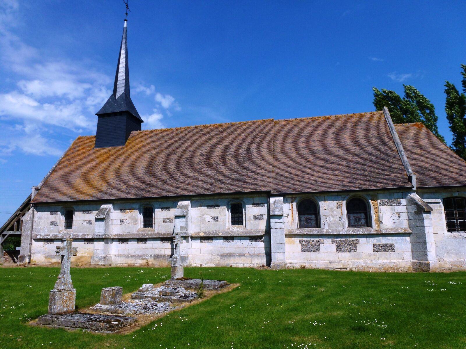Panasonic Lumix DMC-ZS10 (Lumix DMC-TZ20 / Lumix DMC-TZ22) sample photo. Barquet, saint jean, church photography