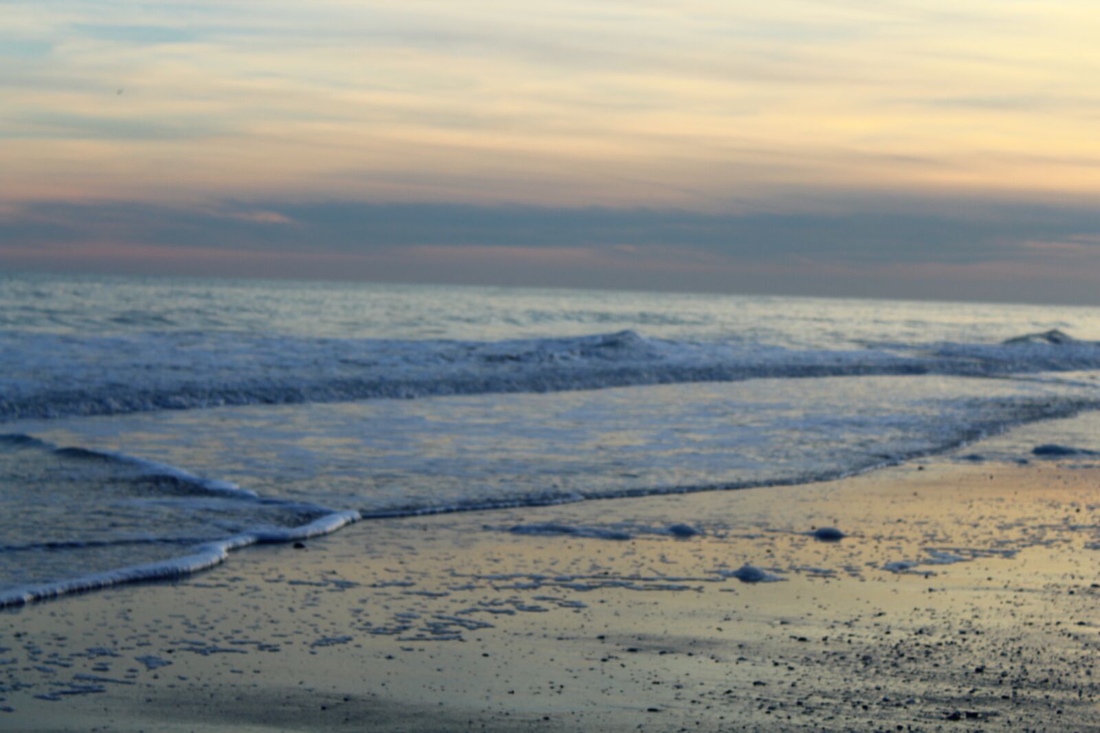 Canon EOS 1300D (EOS Rebel T6 / EOS Kiss X80) sample photo. Horizon, sky, ocean photography
