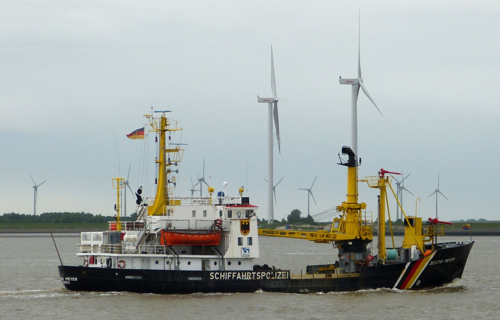 Panasonic Lumix DMC-FZ150 sample photo. Shipping police, north sea photography