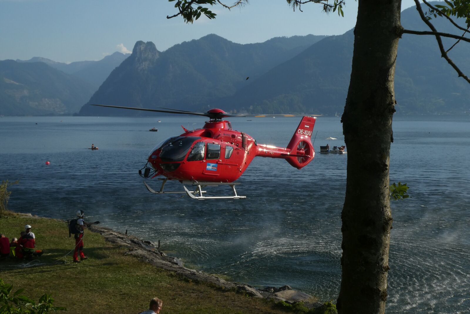 Panasonic Lumix DC-ZS70 (Lumix DC-TZ90) sample photo. Search and rescue helicopter photography