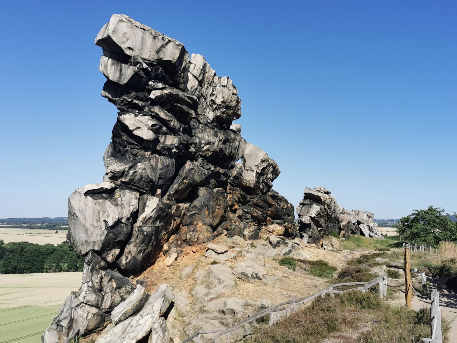 HUAWEI P30 Pro sample photo. Devil's wall, blankenburg, resin photography