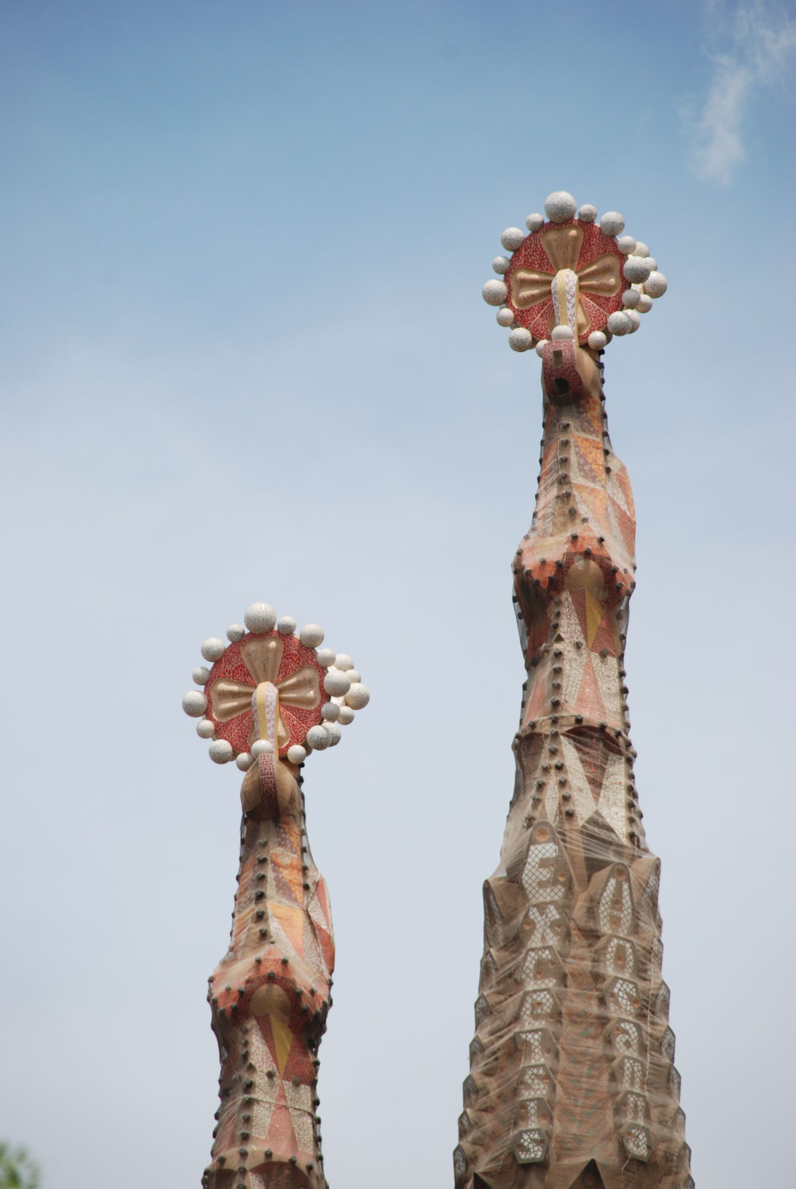 Nikon D80 sample photo. Spain, barcelona, gaudi photography