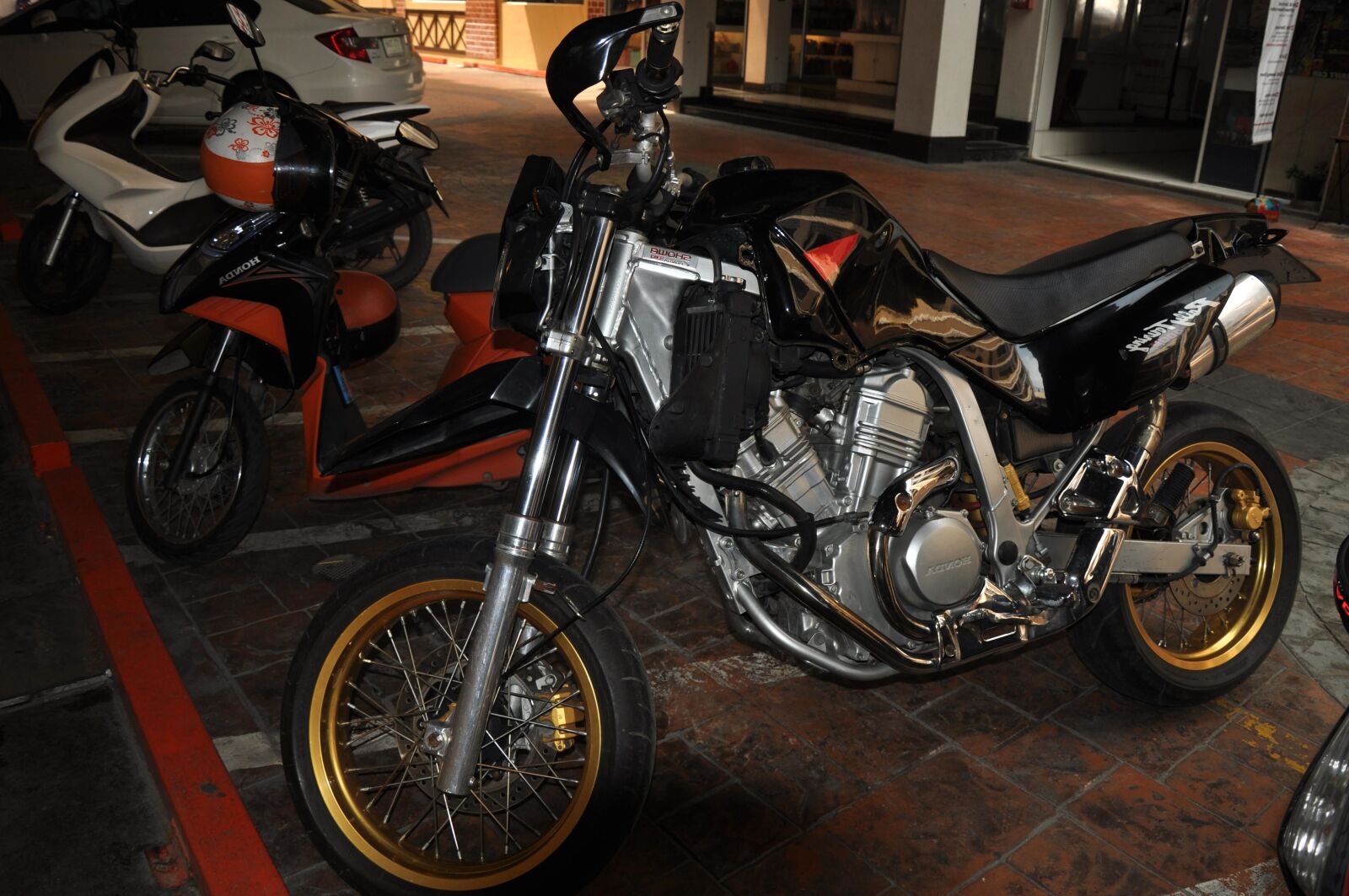 Nikon D90 sample photo. Motorbike, motorcycle, motor, vehicle photography