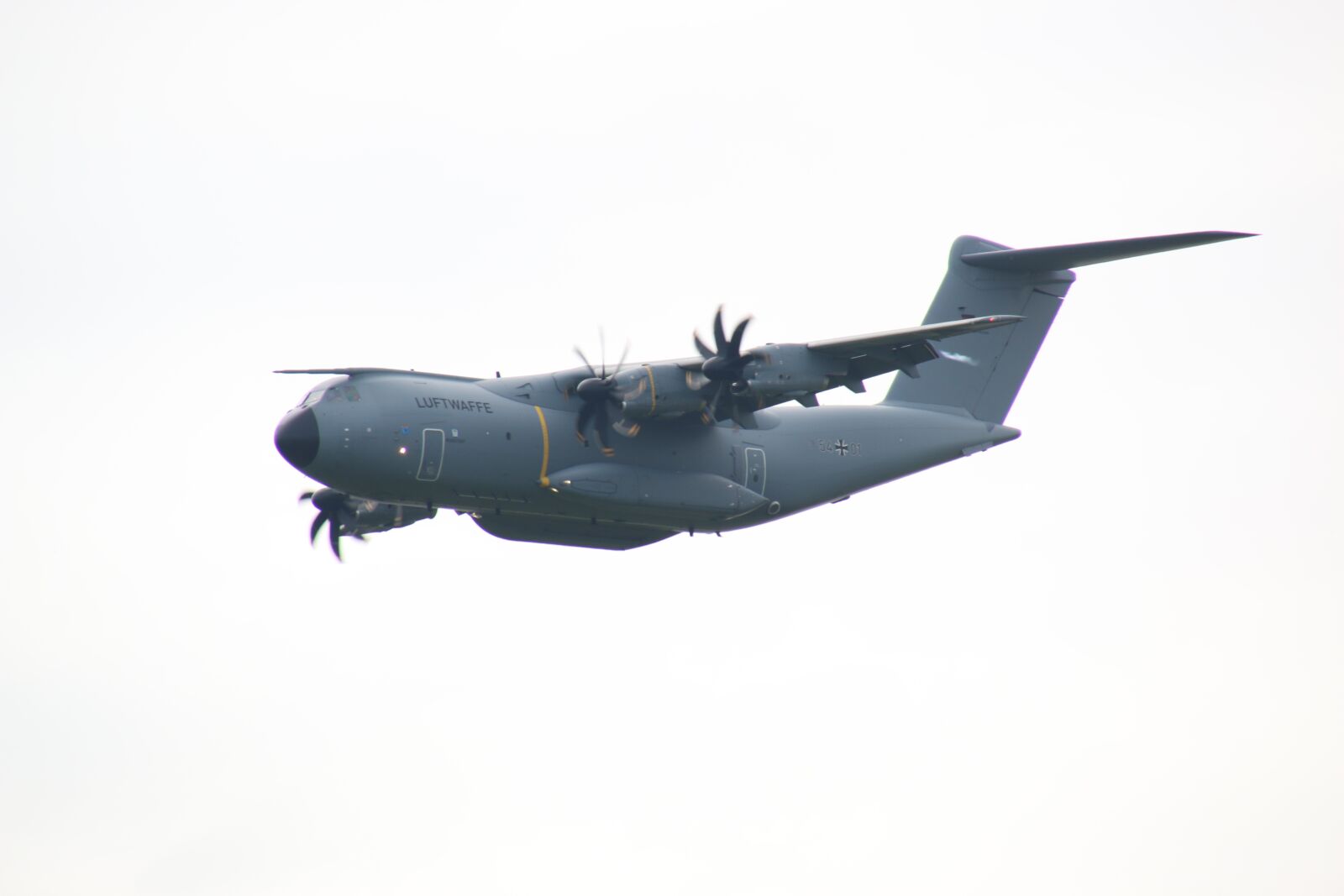 Canon EOS 70D sample photo. A-400m, transporter, airbus photography