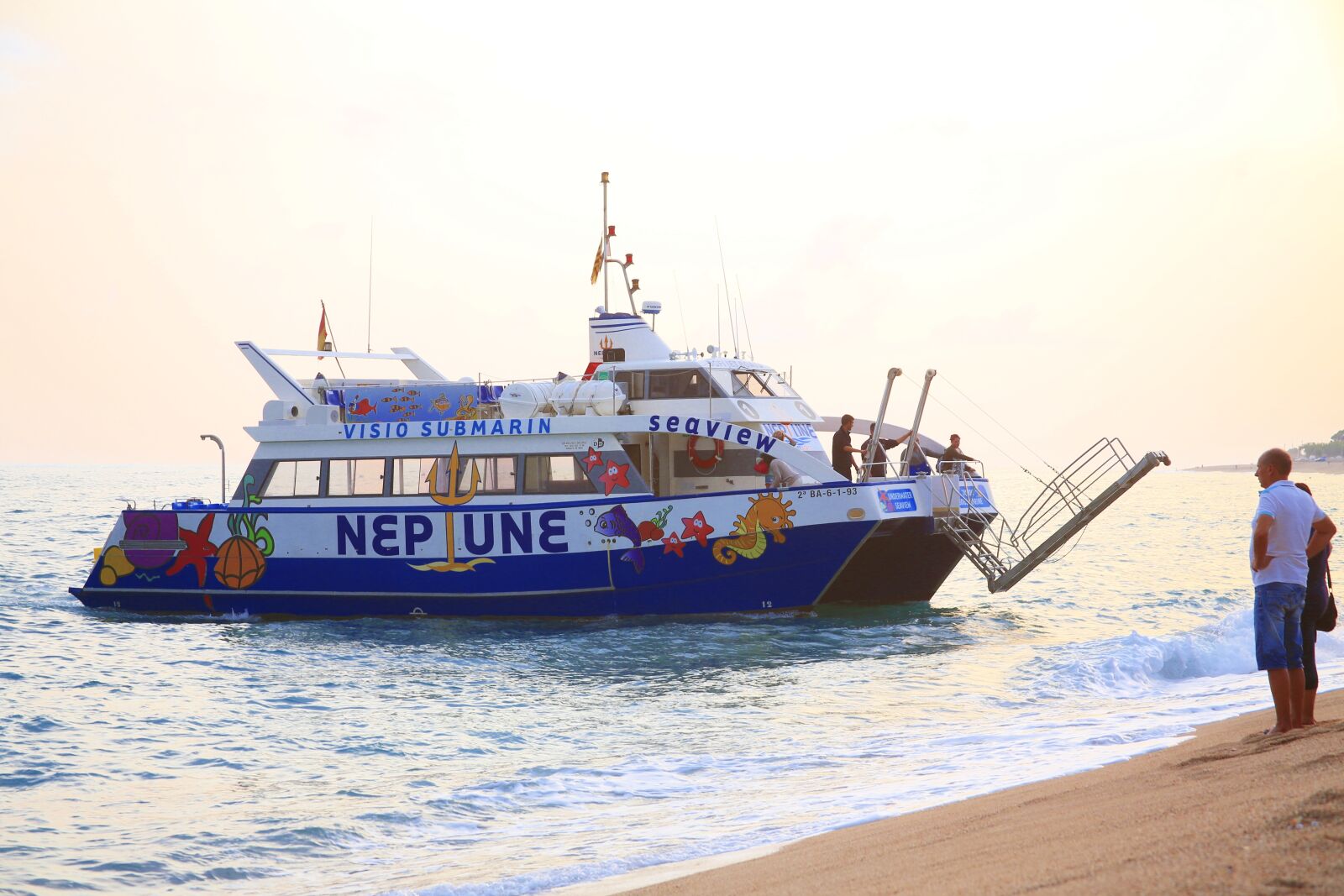 Canon EOS 5D Mark III sample photo. Boat, passenger, sea photography