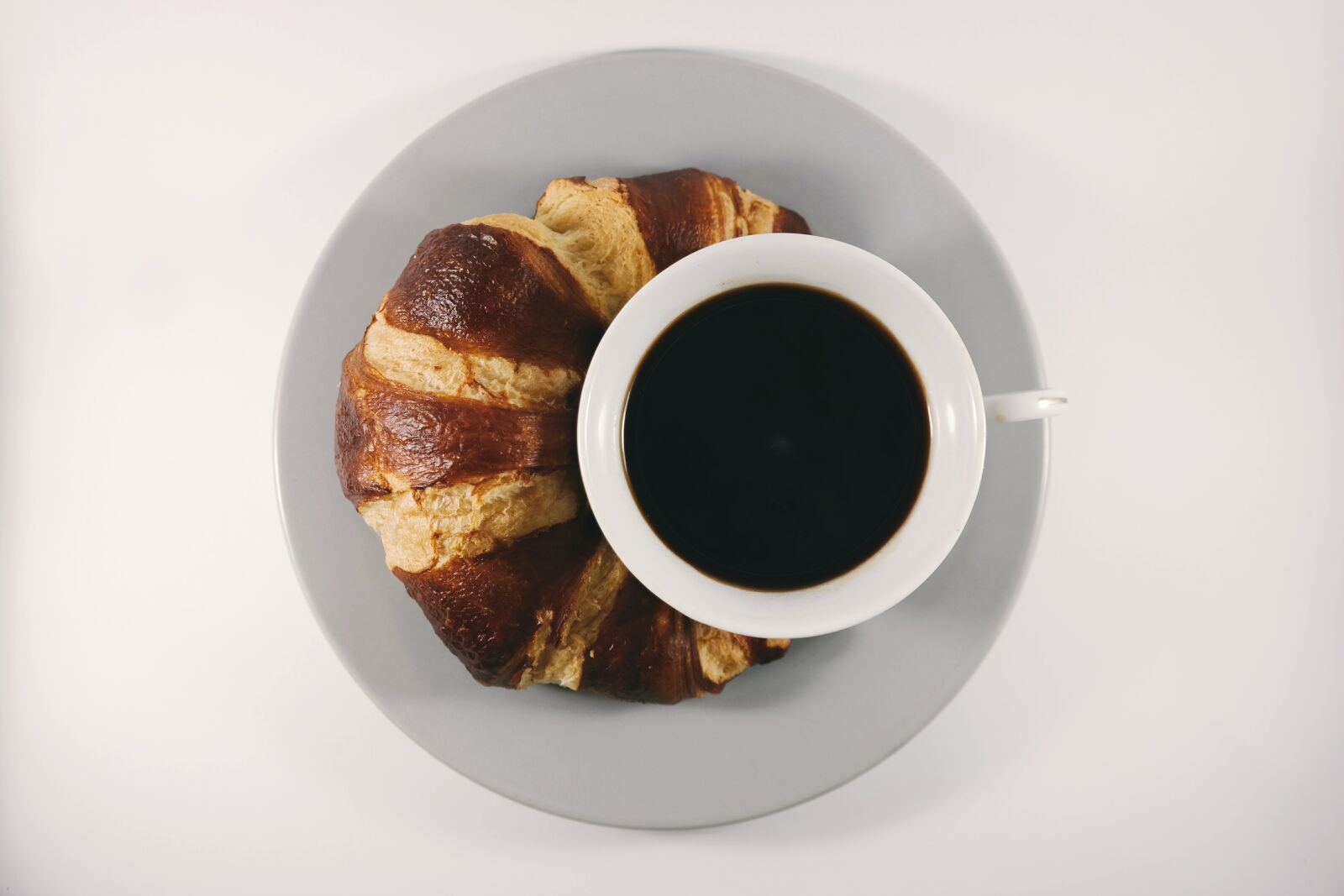 Samsung NX300 sample photo. Caffeine, coffee, croissant, cup photography