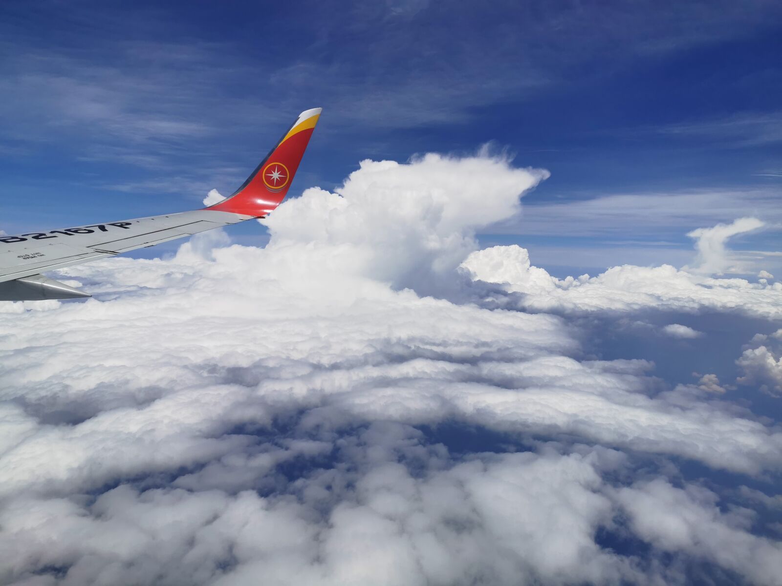 HUAWEI P30 Pro sample photo. Flight, sky, clouds photography