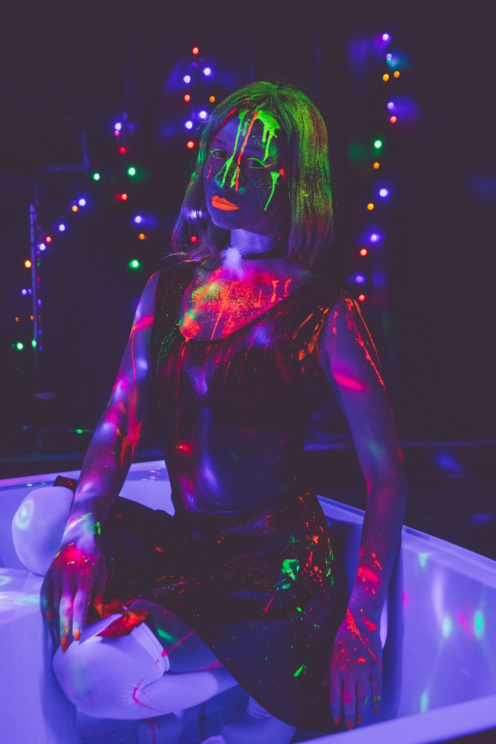 Canon EOS 750D (EOS Rebel T6i / EOS Kiss X8i) sample photo. Neon, phosphorus, glow in photography