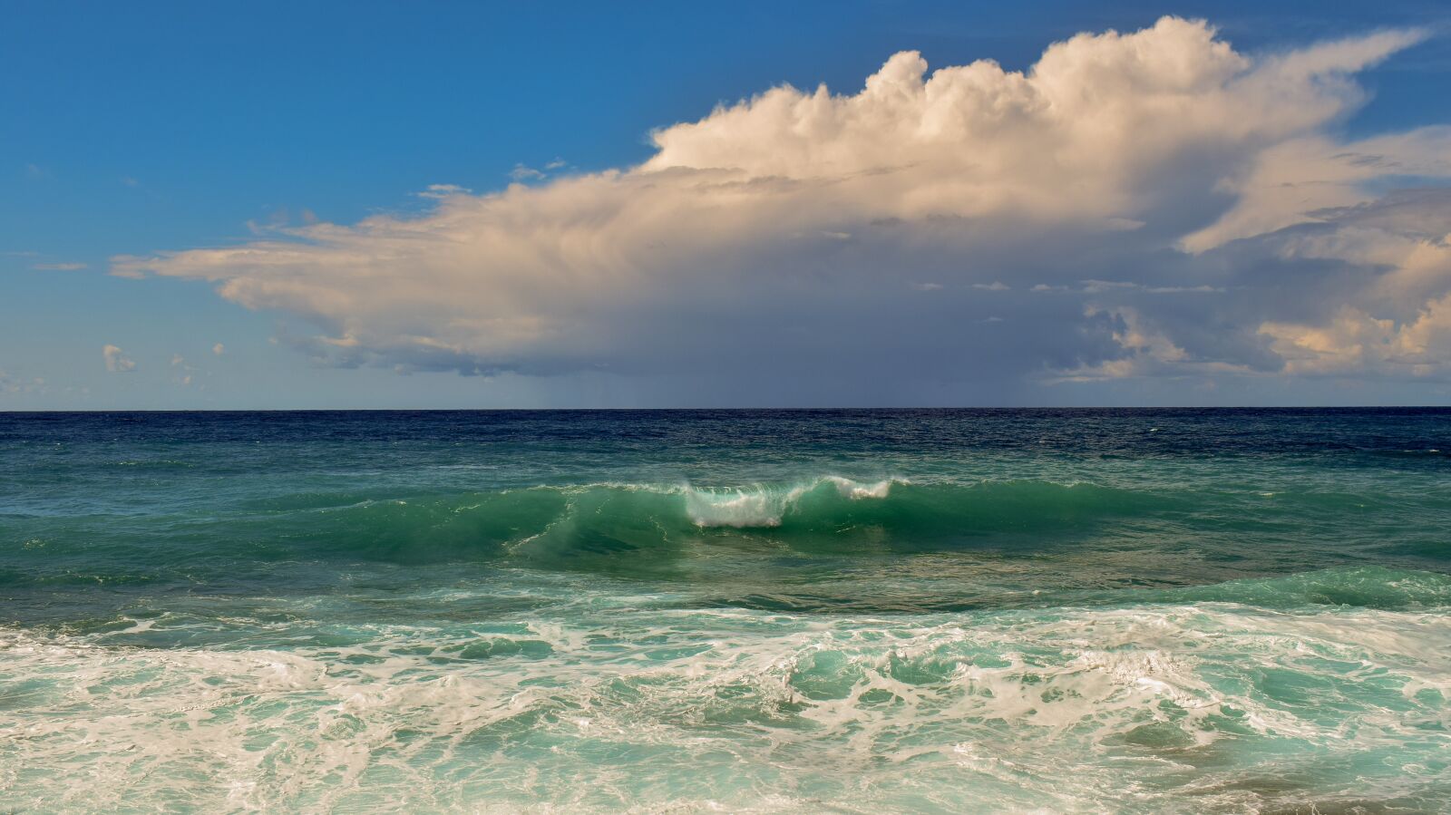 Nikon D3300 sample photo. Sea, wave, horizon photography