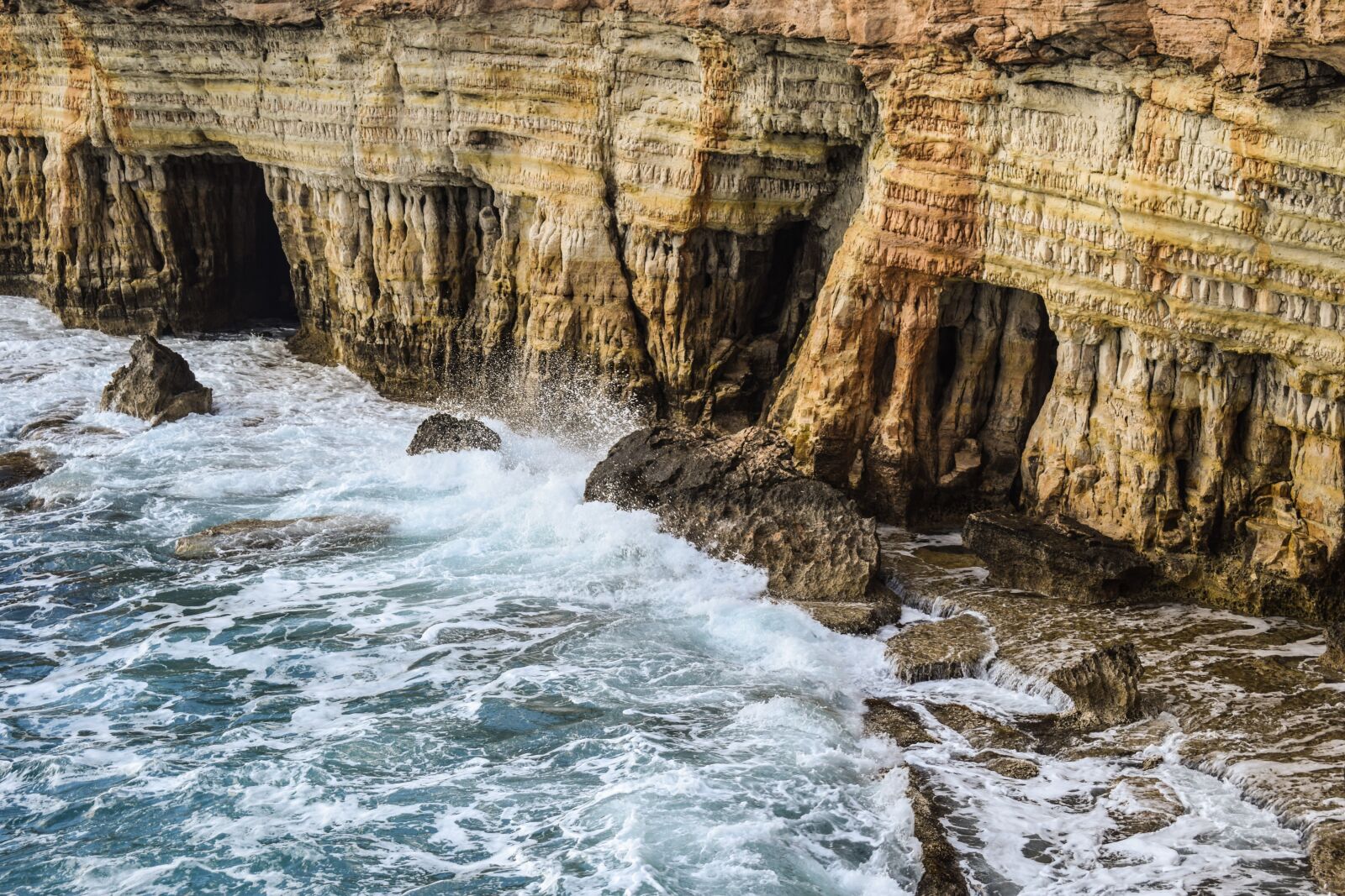 Nikon D3300 sample photo. Sea caves, waves, sea photography