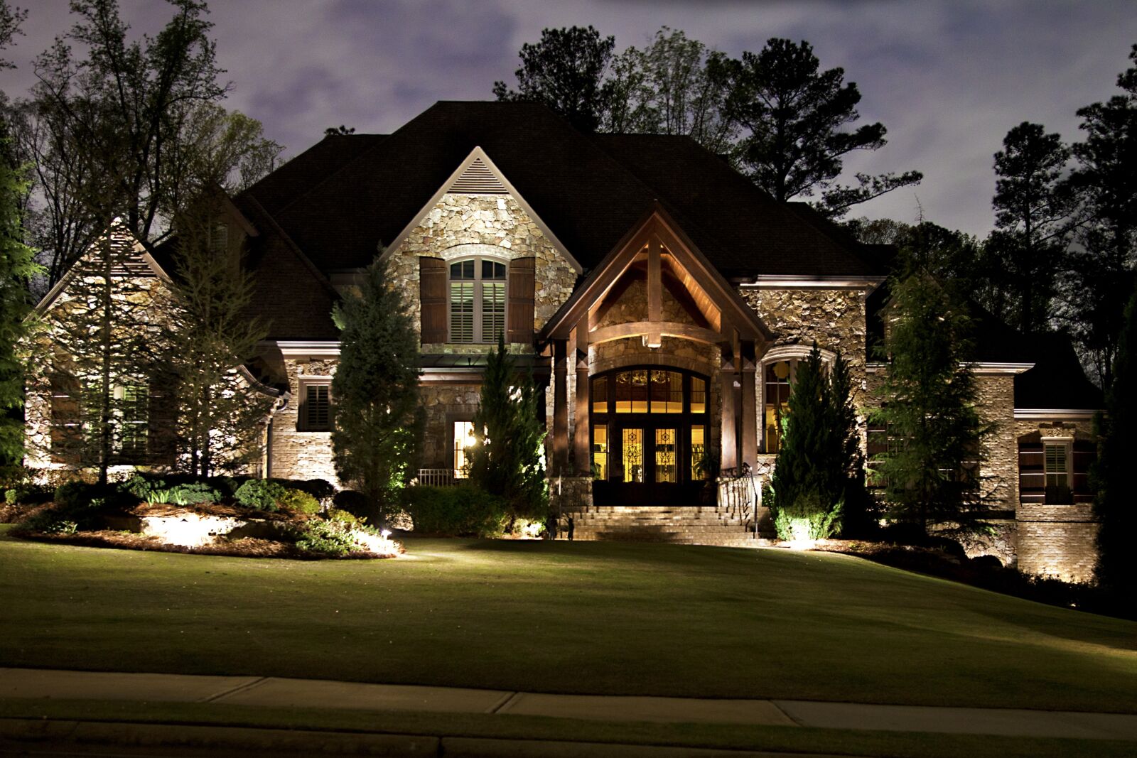 Canon EOS 5D Mark II sample photo. Home, lighting, house photography