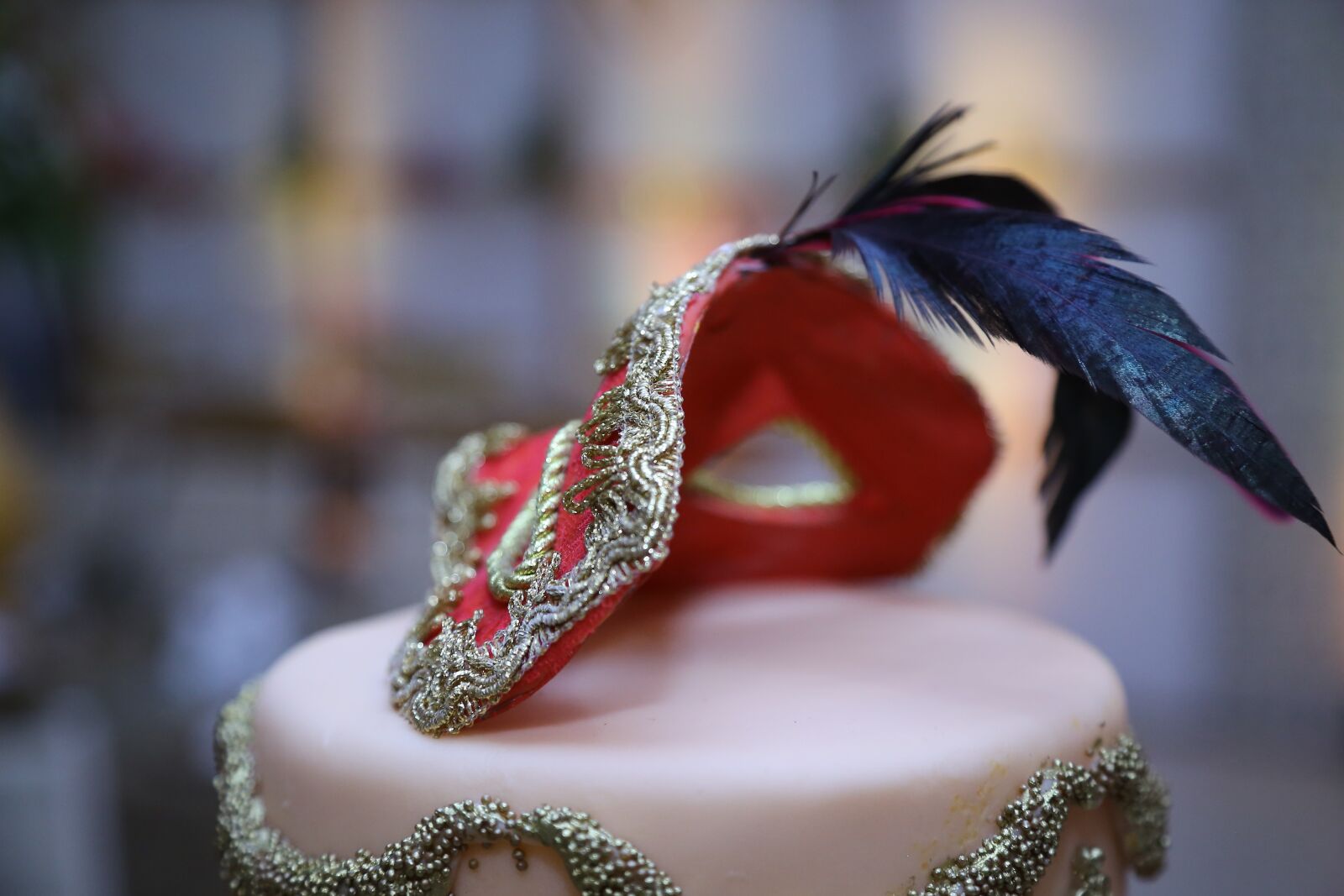 Canon EOS 6D + Canon EF 24-105mm F4L IS USM sample photo. Cake, carnival, celebrate photography