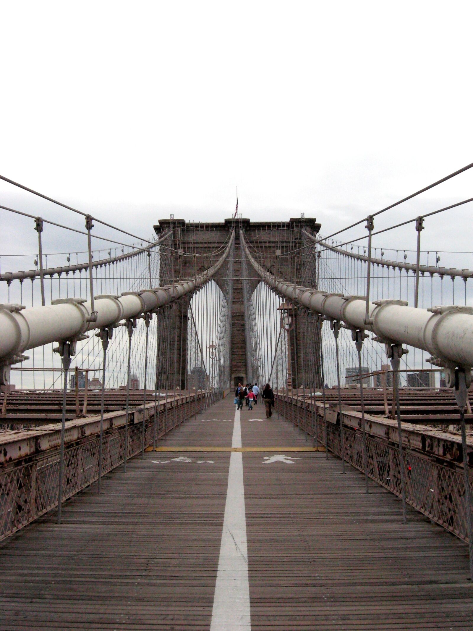 Canon POWERSHOT A570 IS sample photo. Bridge, brooklyn, monument photography