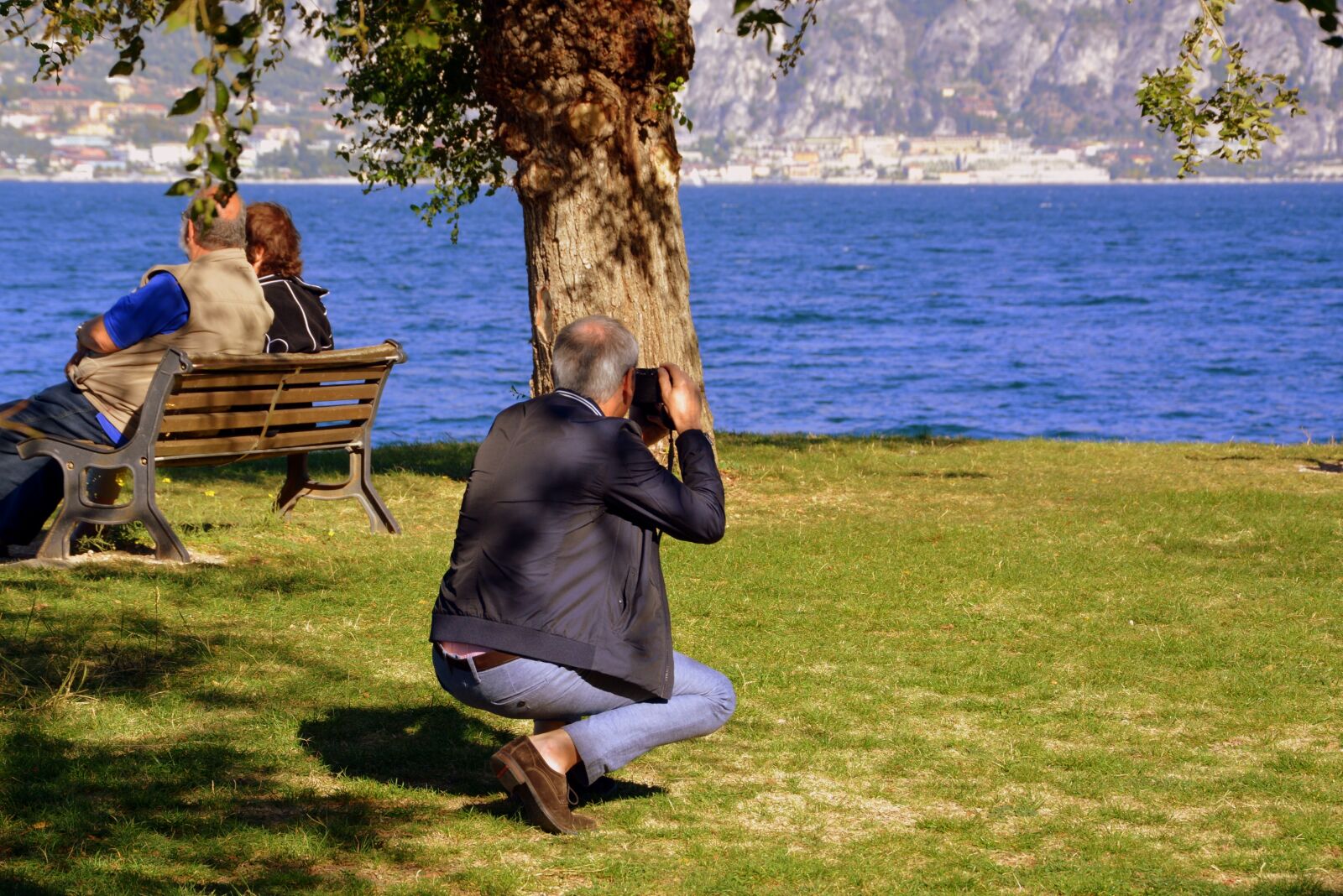 Nikon D7100 sample photo. Photographer, laying, take photography