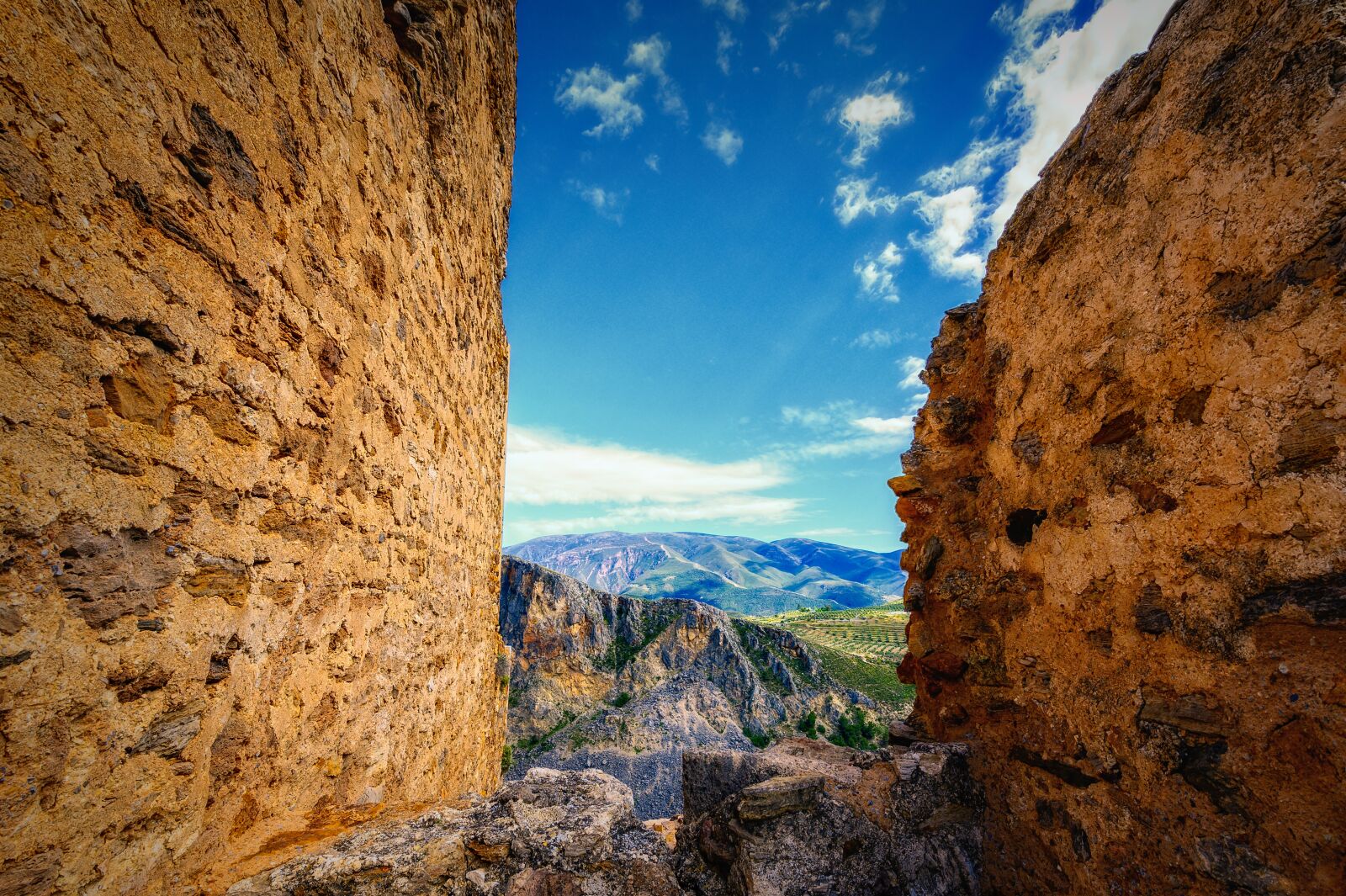 Nikon Z6 sample photo. Castle, middle ages, ruin photography