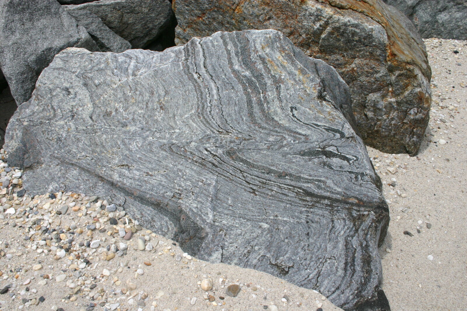 Canon EOS 300D (EOS Digital Rebel / EOS Kiss Digital) sample photo. Granite, rock, rock, formation photography