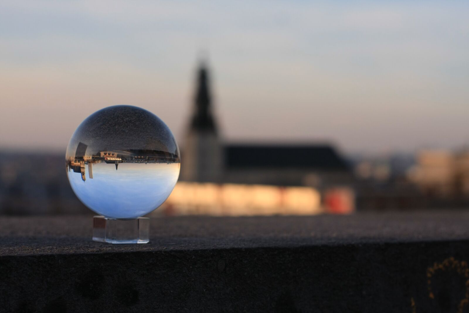 Canon EOS 40D sample photo. Lensball, church, brussels photography